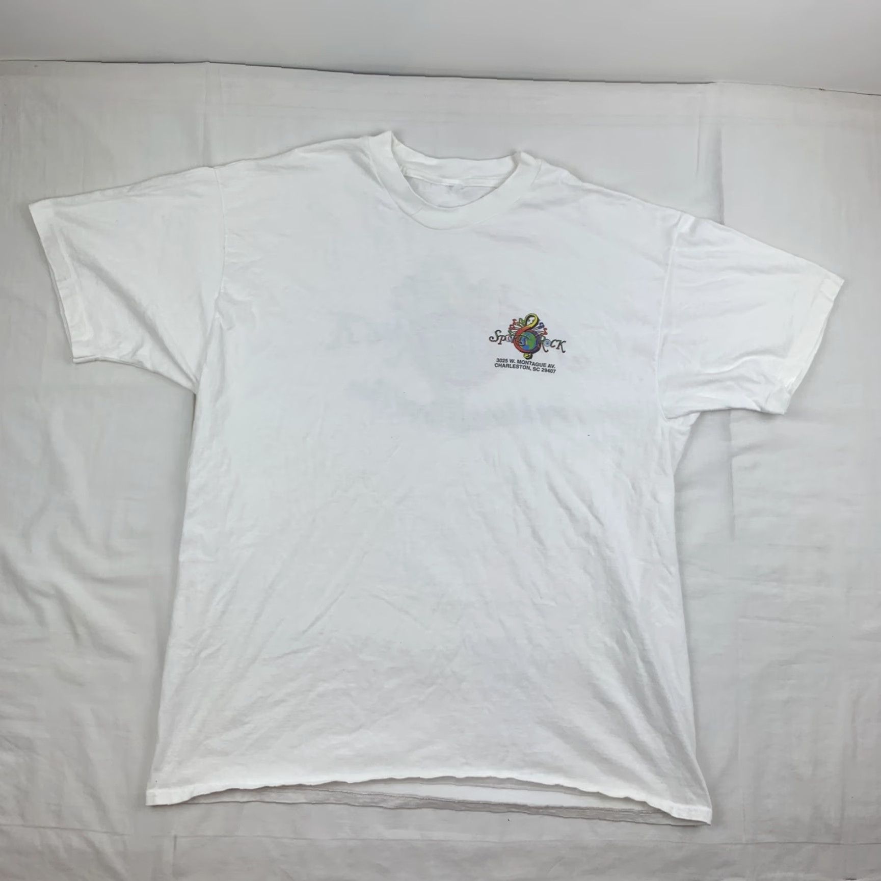 Vintage Vintage T Shirt Sports Rock & White Adult Large Charleston SC Music Event Promo Size US L / EU 52-54 / 3 - 3 Thumbnail