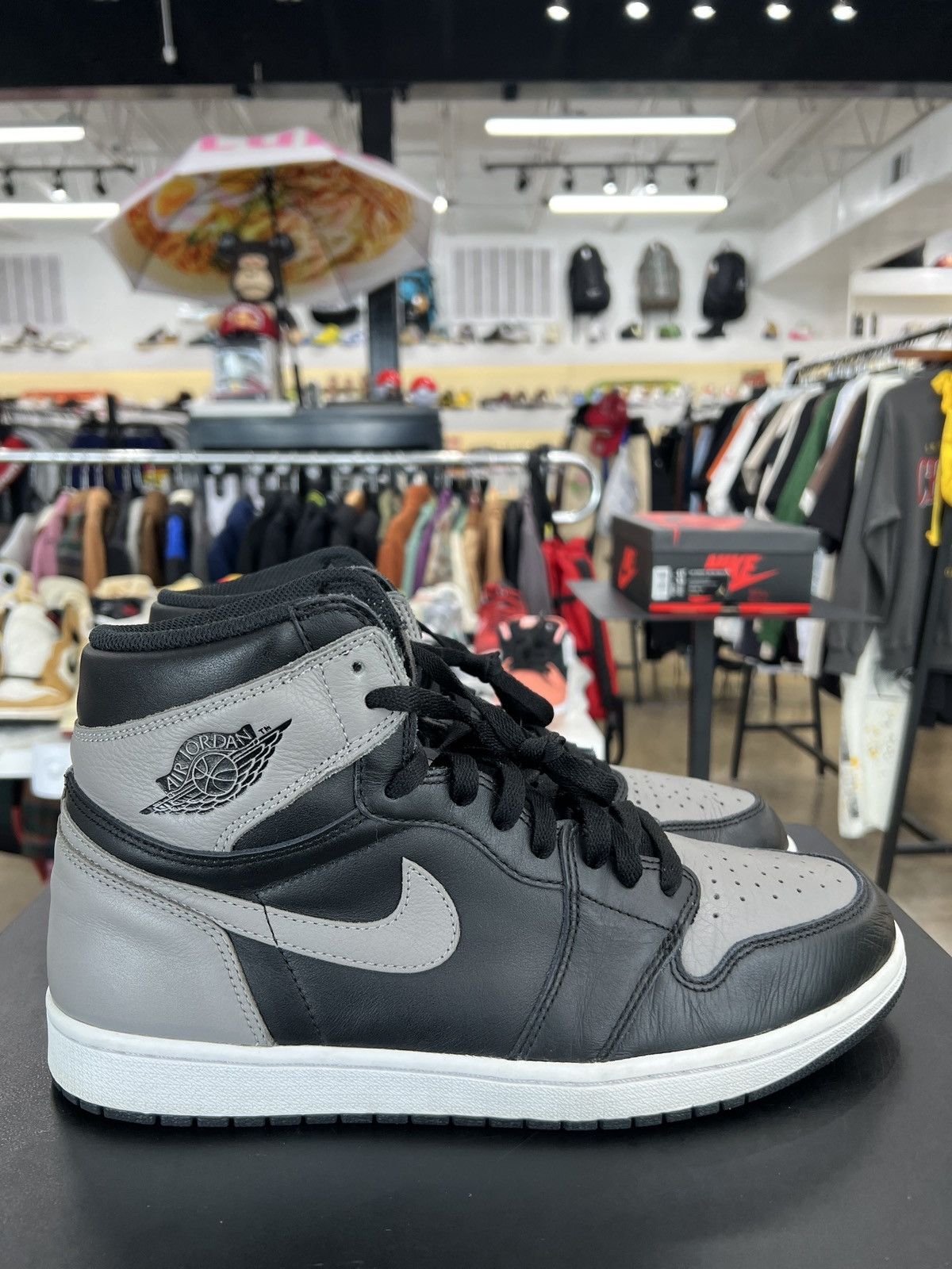 Jordan Brand × Nike Air Jordan 1 Shadow Sz. 11.5 (2018) Size US 11.5 / EU 44-45 - 6 Thumbnail