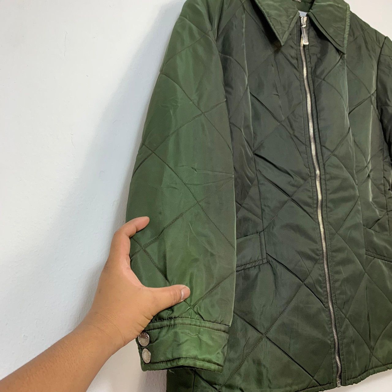 Dolce & Gabbana Vintage Olive Green Diamond Quilted Military Liner Jacket Size US M / EU 48-50 / 2 - 10 Thumbnail