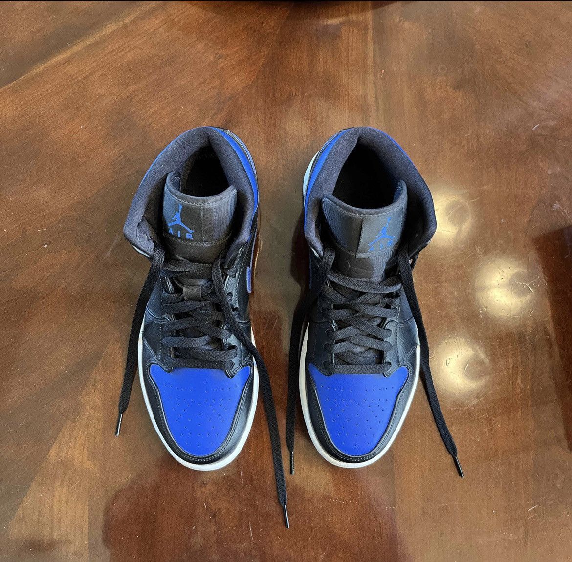 Jordan Brand × Nike Nike Air Jordan 1 Mid “Black Hyper Royal” Size US 9.5 / EU 42-43 - 3 Thumbnail