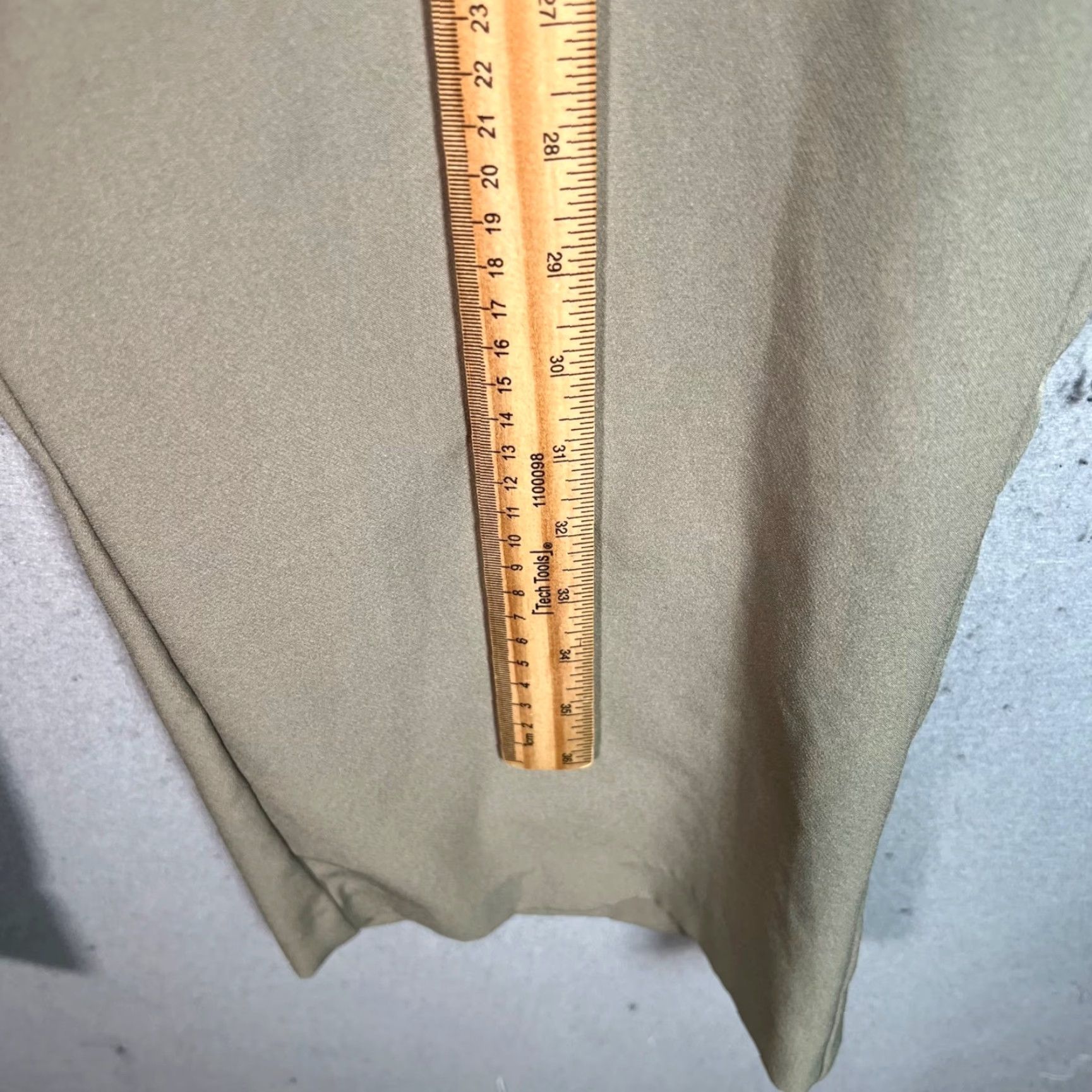 Zara Zara Beige Wide-Leg Cargo Pants XL Elastic Waist Women Size 40" / US 18 - 6 Thumbnail