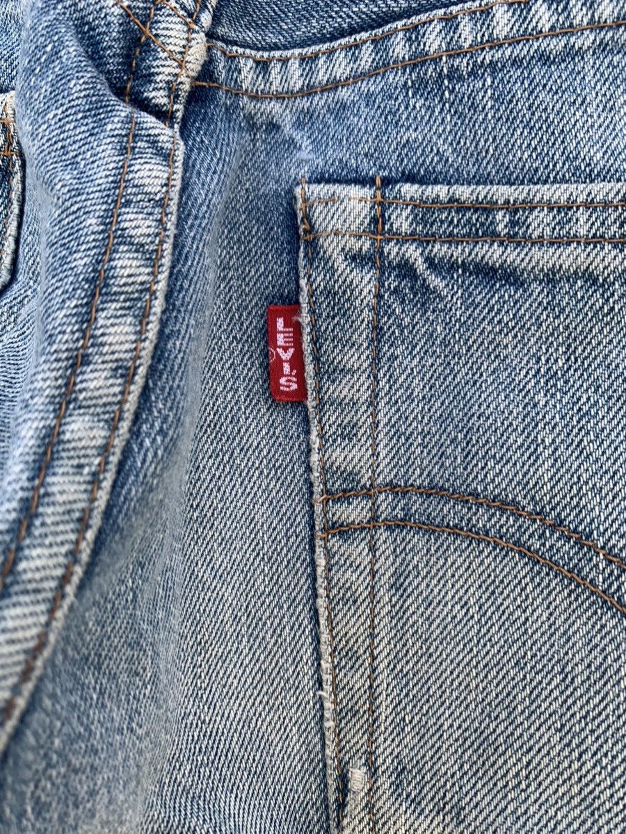 Levi's VINTAGE LEVI’S 502 BIG E SELVEDGE FADED DISTRESSED DENIM Size US 31 - 13 Thumbnail