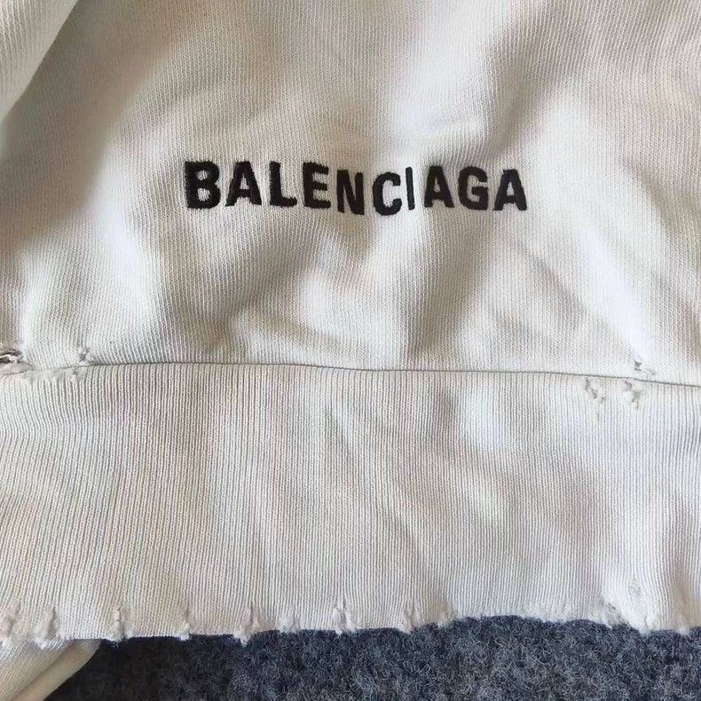 Balenciaga Balenciaga Solid color letter embroidery casual hooded swe Size US S / EU 44-46 / 1 - 5 Thumbnail