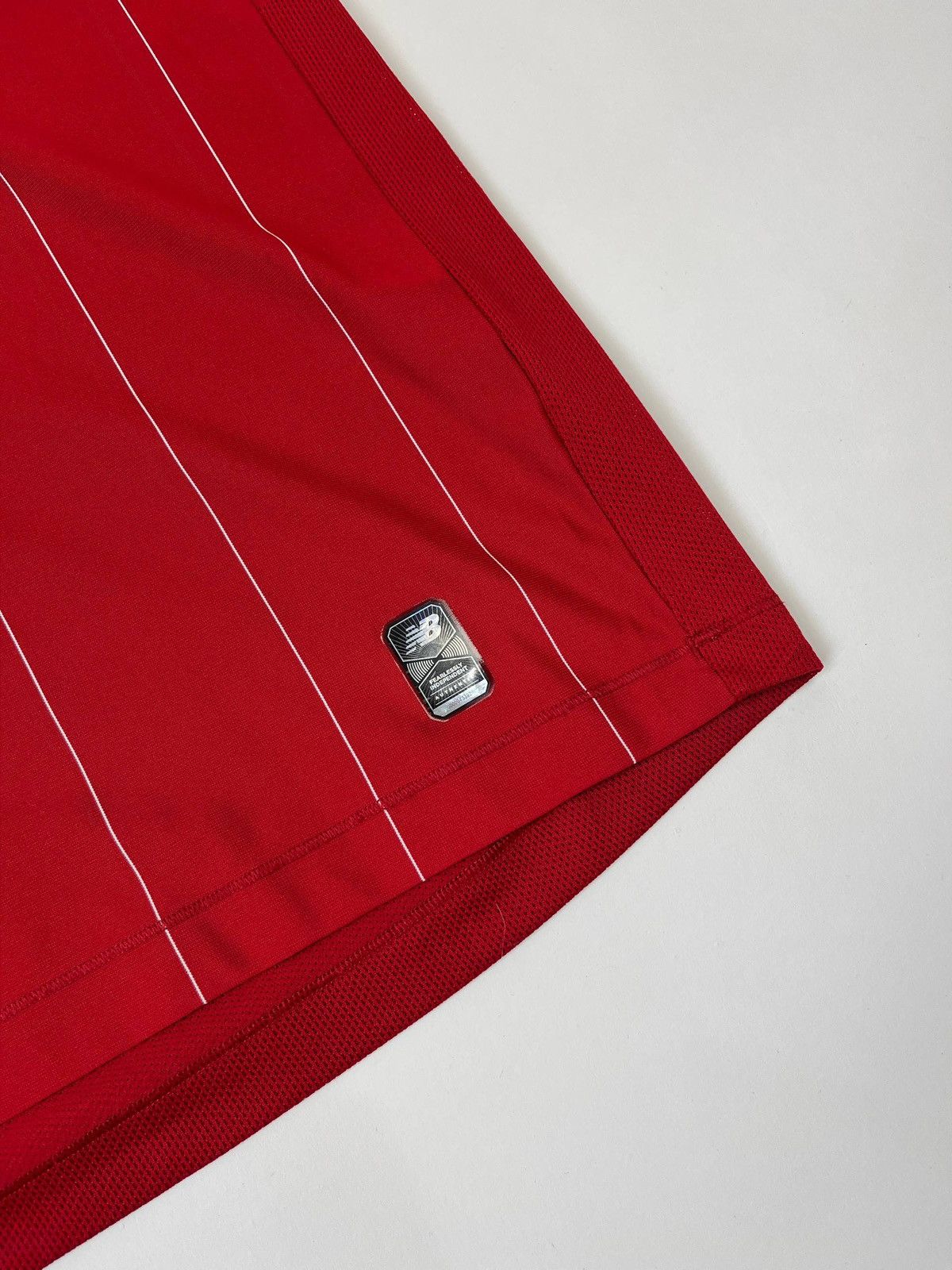 New Balance Liverpool FC Home Jersey 2019-20 New Balance Football Jersey Size US XL / EU 56 / 4 - 5 Thumbnail