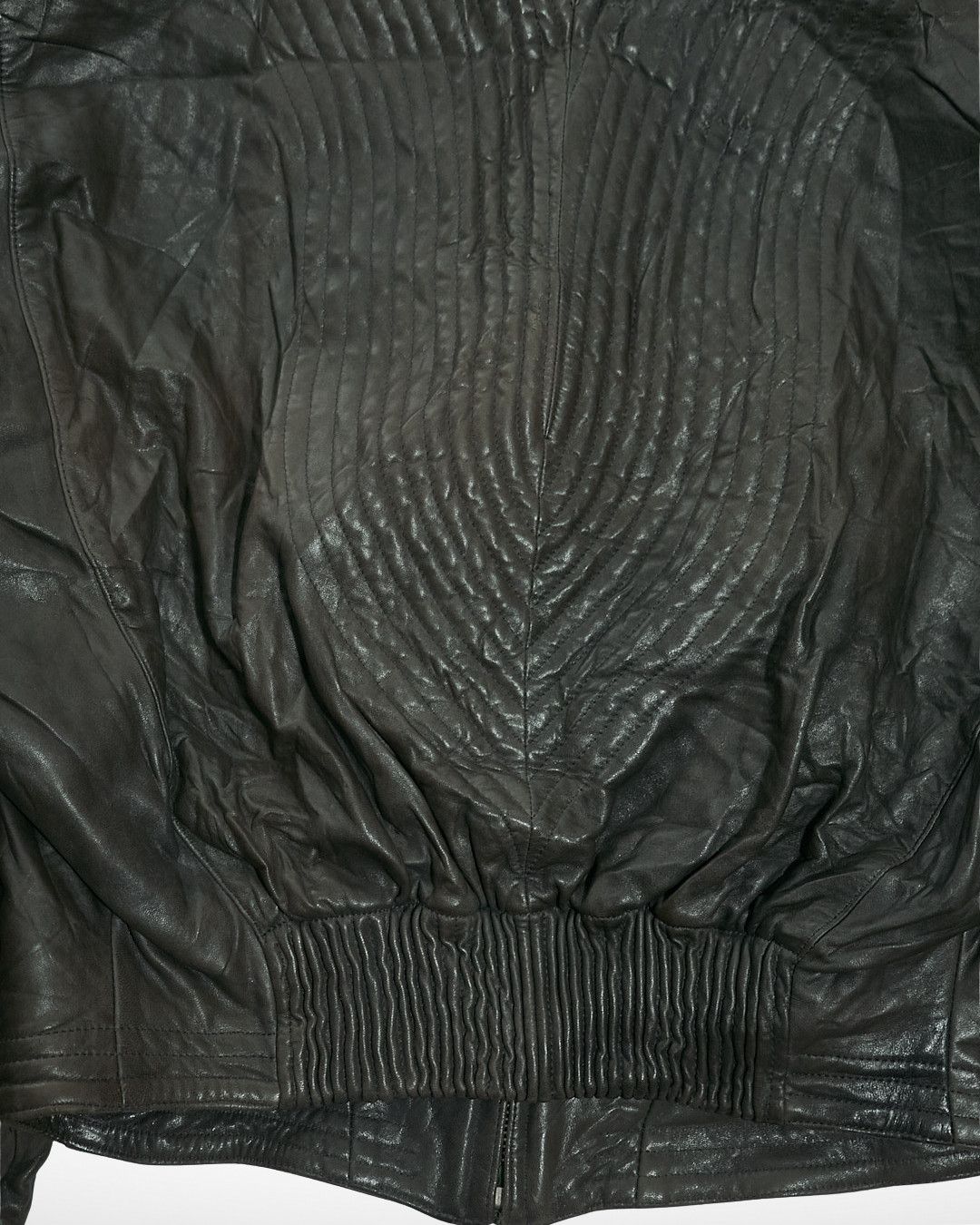 Versace Gianni Versace 1980s Pleated Leather Bomber Jacket Sample Size US L / EU 52-54 / 3 - 9 Thumbnail