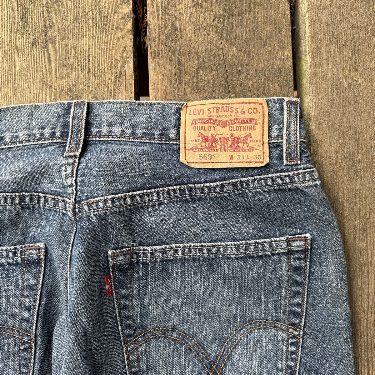 Levi's Levi’s 560 Loose Straight Jeans Y2k Size US 34 / EU 50 - 4 Thumbnail