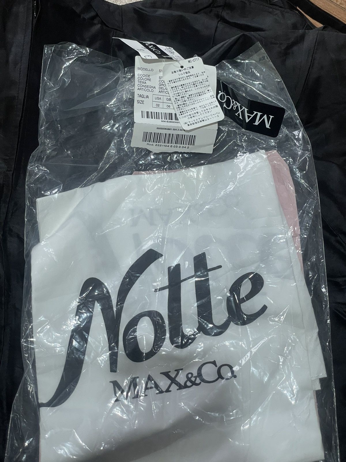 MAX&Co. Camilla Notte Max &Co. Black Midi Dress Size XS / US 0-2 / IT 36-38 - 3 Thumbnail