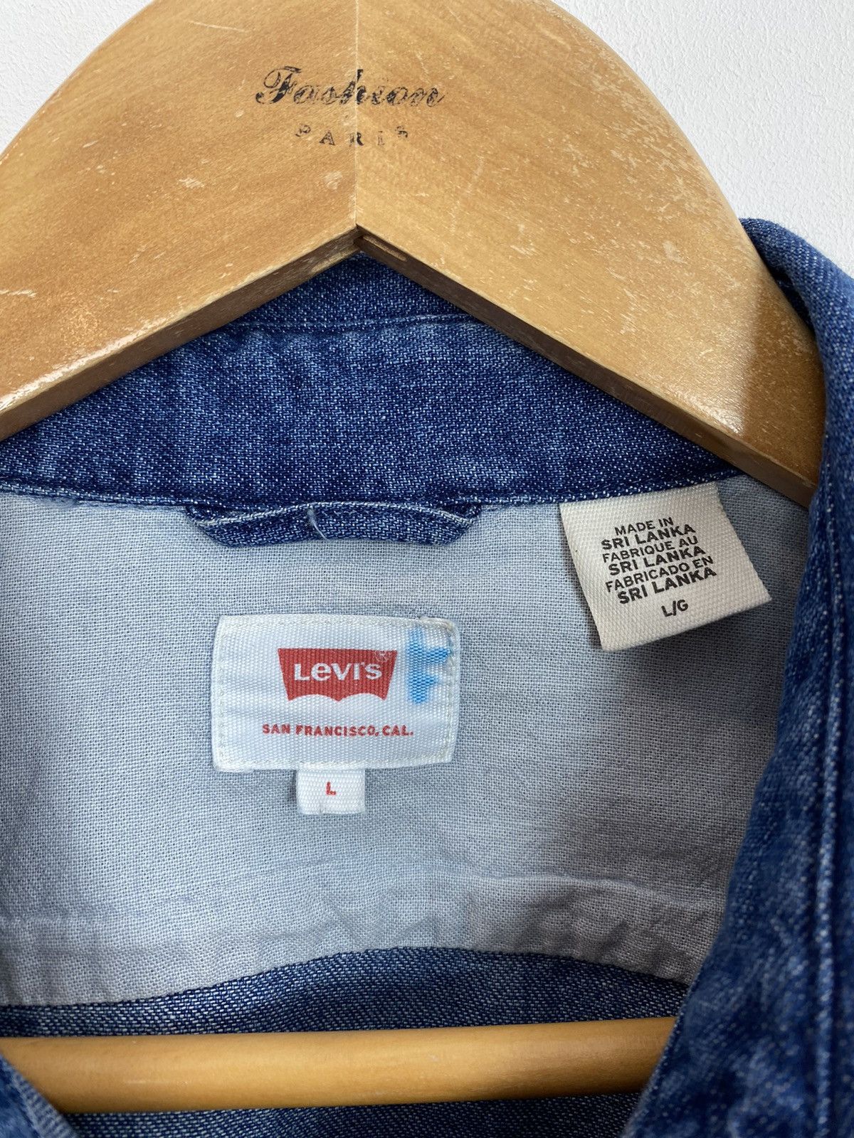 Levi's Levi’s Buttons Up Long Sleeve Jeans Denim Shirt Men’s L Top Size US L / EU 52-54 / 3 - 4 Thumbnail