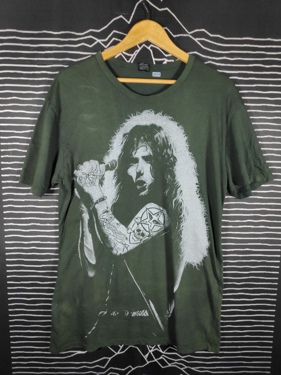Band Tees Obey World Domination Tour Streetwear Tee Size L Size US L / EU 52-54 / 3 - 1 Thumbnail