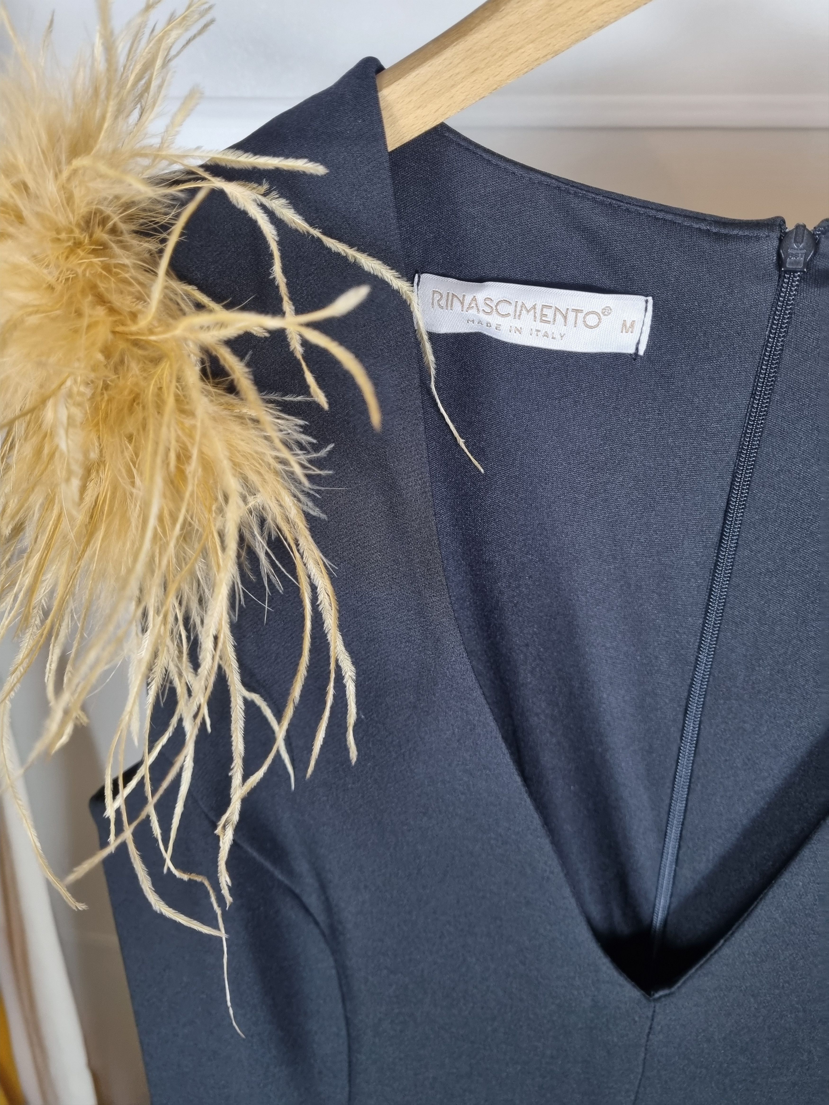 Other Rinascimento Italy Feather-Trimmed Evening Jumpsuit Black Size M / US 6-8 / IT 42-44 - 5 Thumbnail