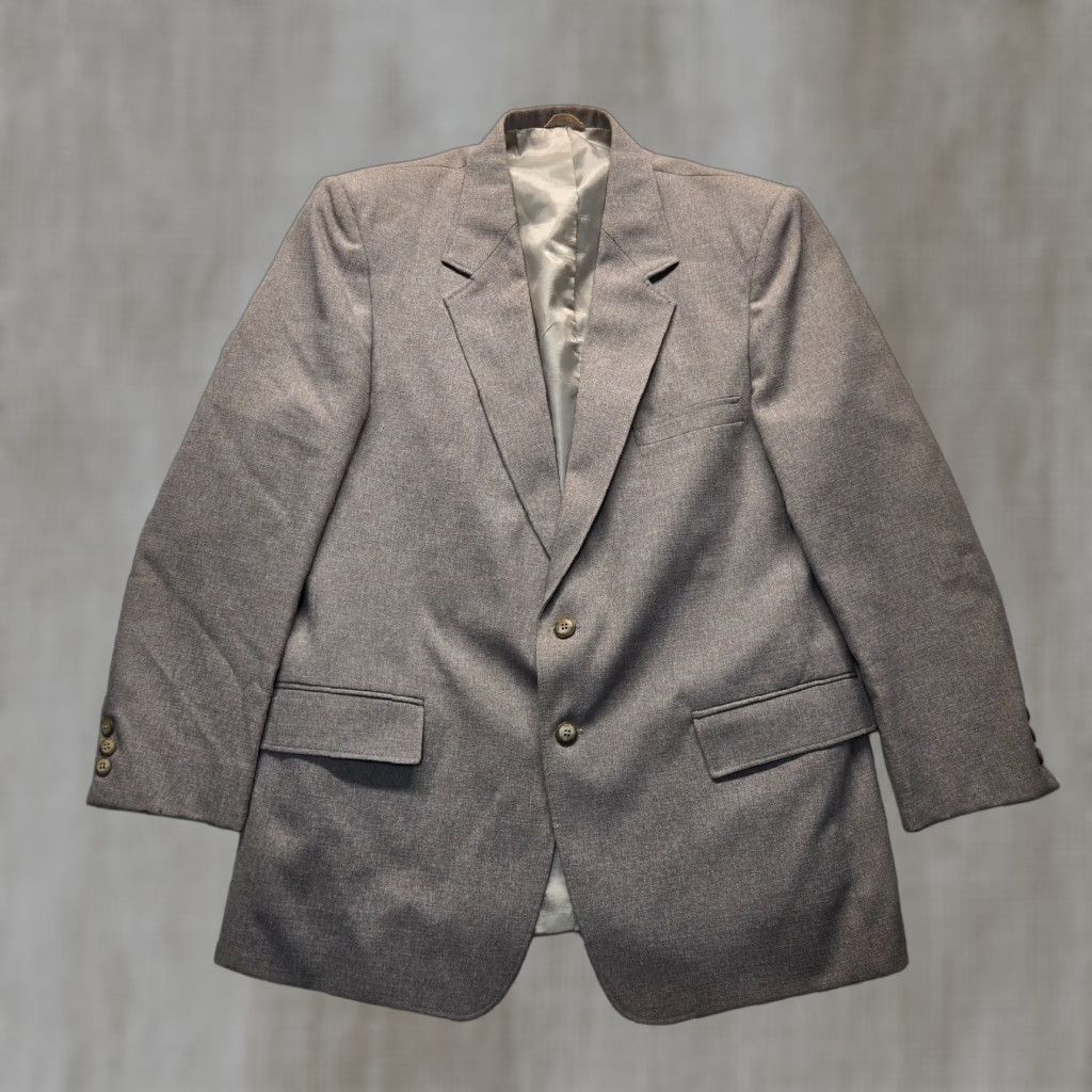 Vintage Oakton Perma-Rest Gray Blazer Jacket Adult Men 44R Size 44 Polyester Solid Button Pockets Casual Workwear Formal Coat Size 44R - 1 Thumbnail