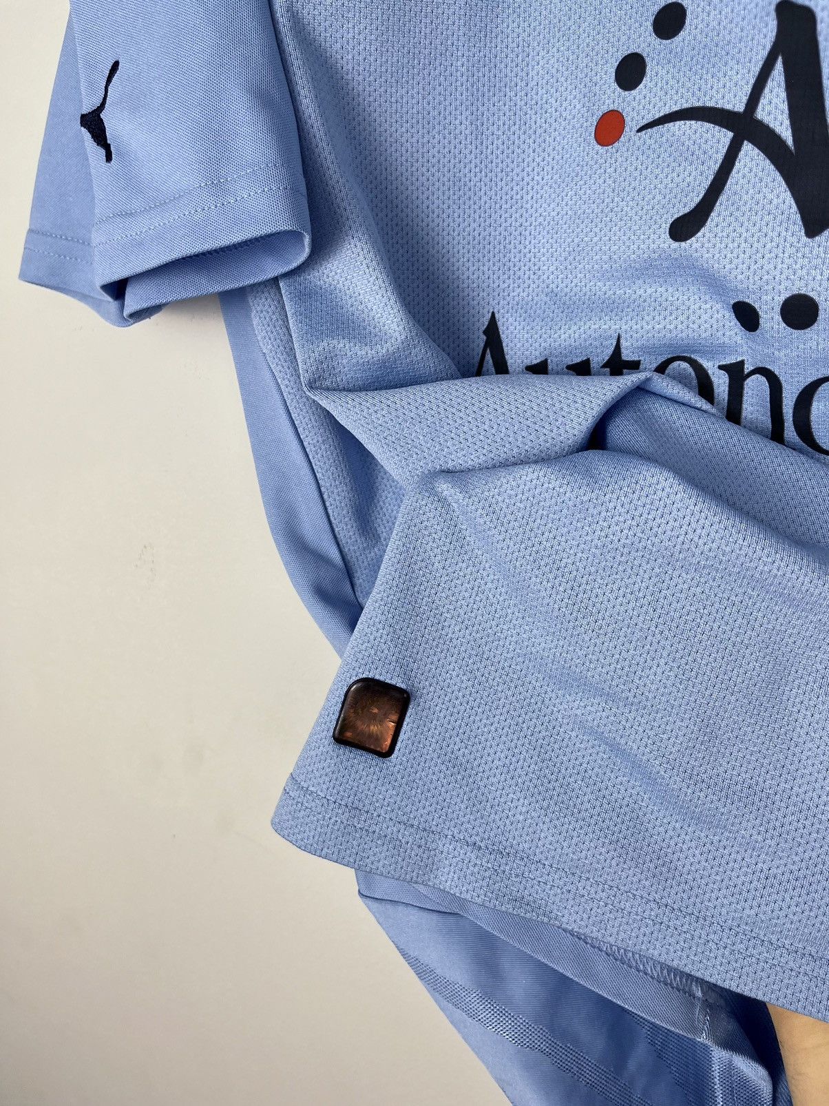 Puma × Vintage Puma Tottenham 2010/2011 soccer Jersey Size US L / EU 52-54 / 3 - 6 Thumbnail