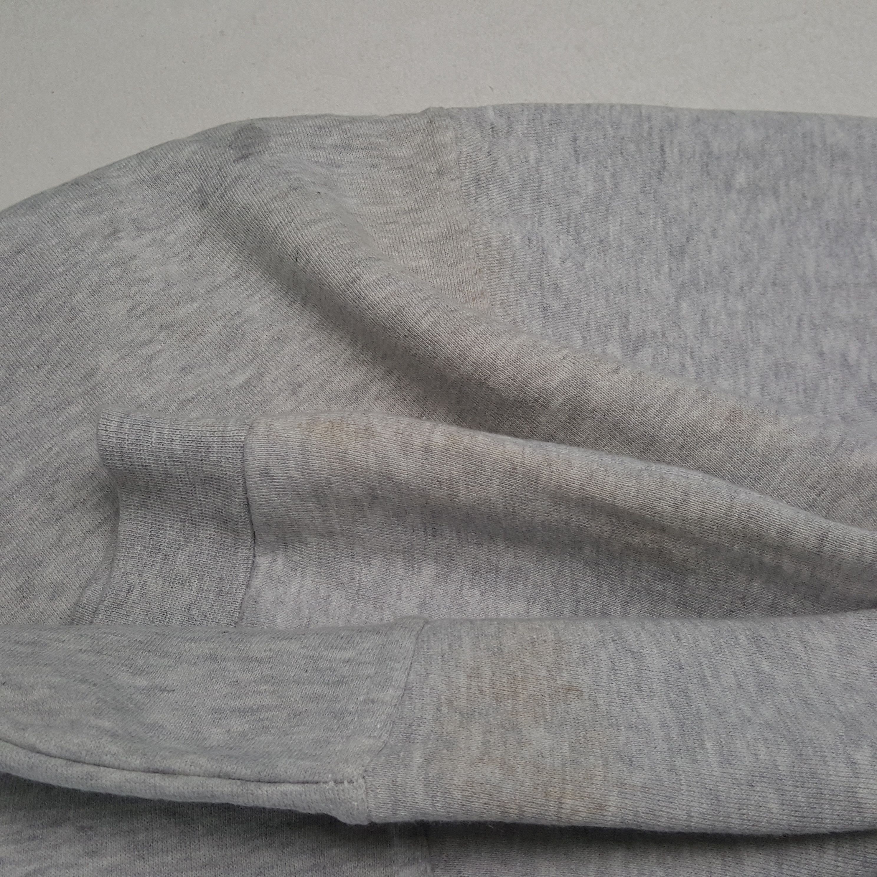 Trussardi TRUSSARDI Logo Spellout Design Sweatshirt C292N11 Size US L / EU 52-54 / 3 - 7 Thumbnail