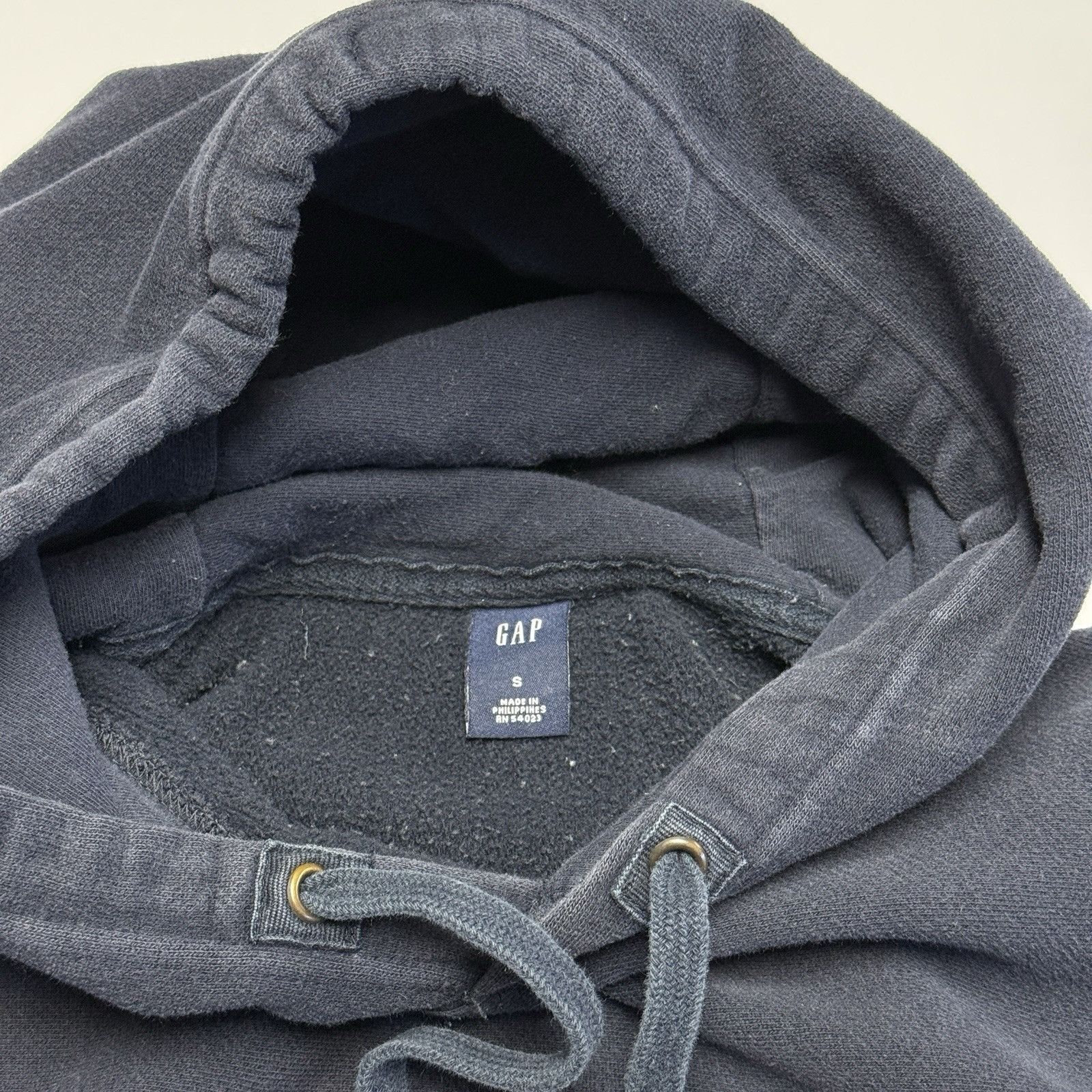 Gap GAP Hoodie Mens Small Fleece Sweatshirt Dark Navy Size US S / EU 44-46 / 1 - 8 Thumbnail