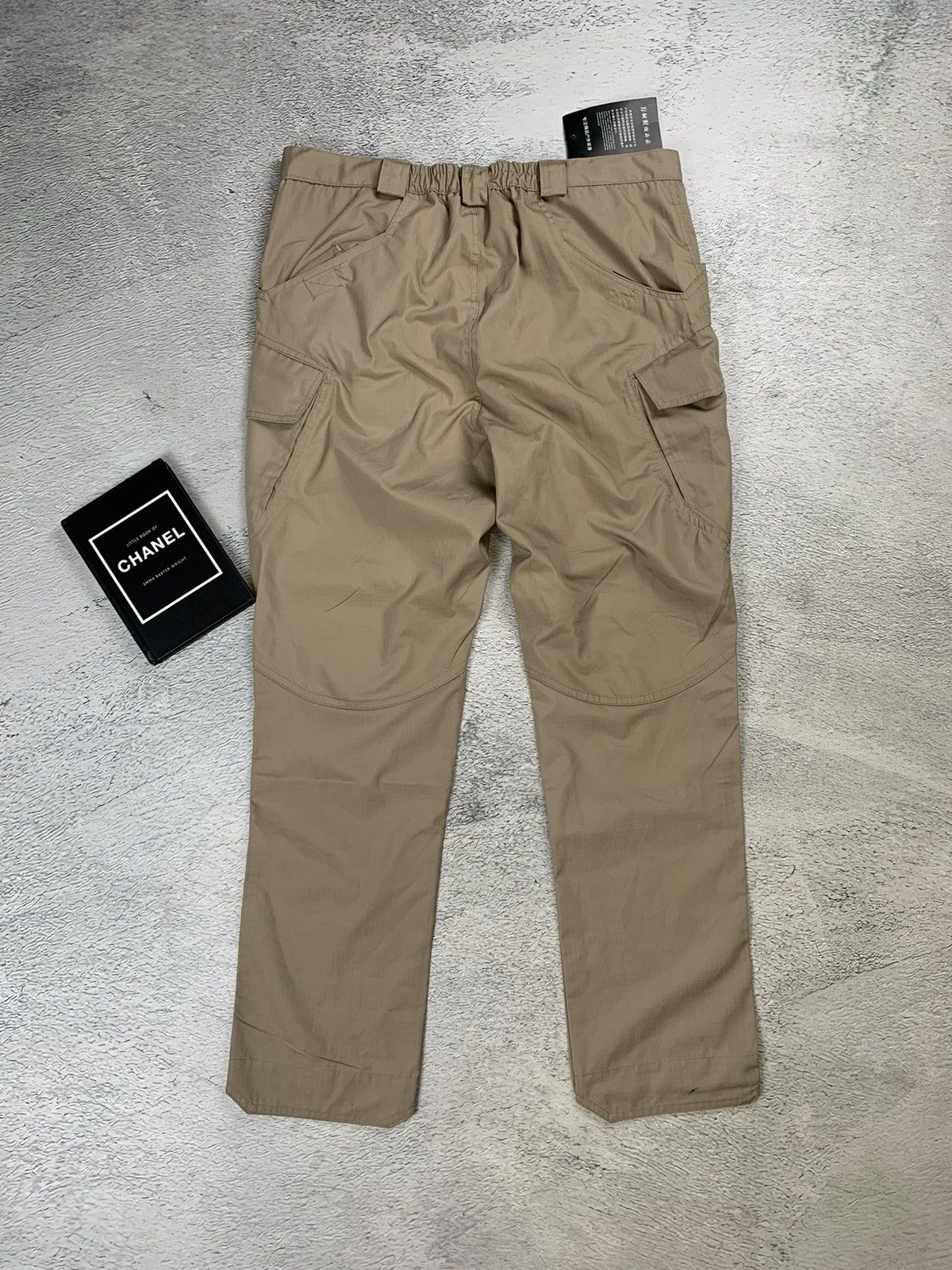Japanese Brand × Vintage Vintage Cargo Pants multi pocket parachute Japan Size US 36 / EU 52 - 5 Thumbnail