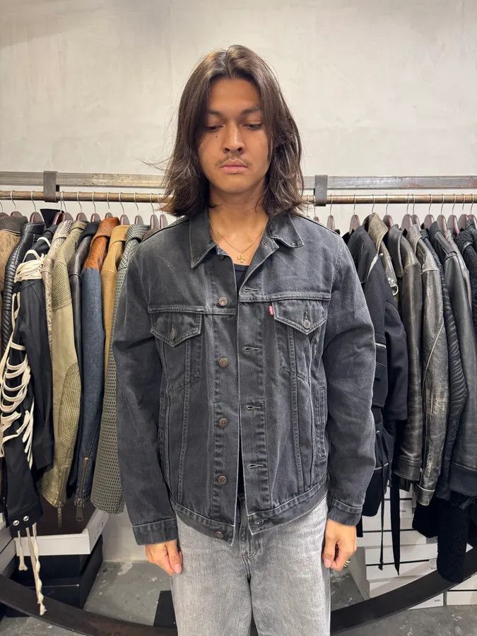 Designer × Levi's × Vintage Levi’s Dark Grey Brut Buttoned Denim Trucker Jacket Size US L / EU 52-54 / 3 - 2 Thumbnail