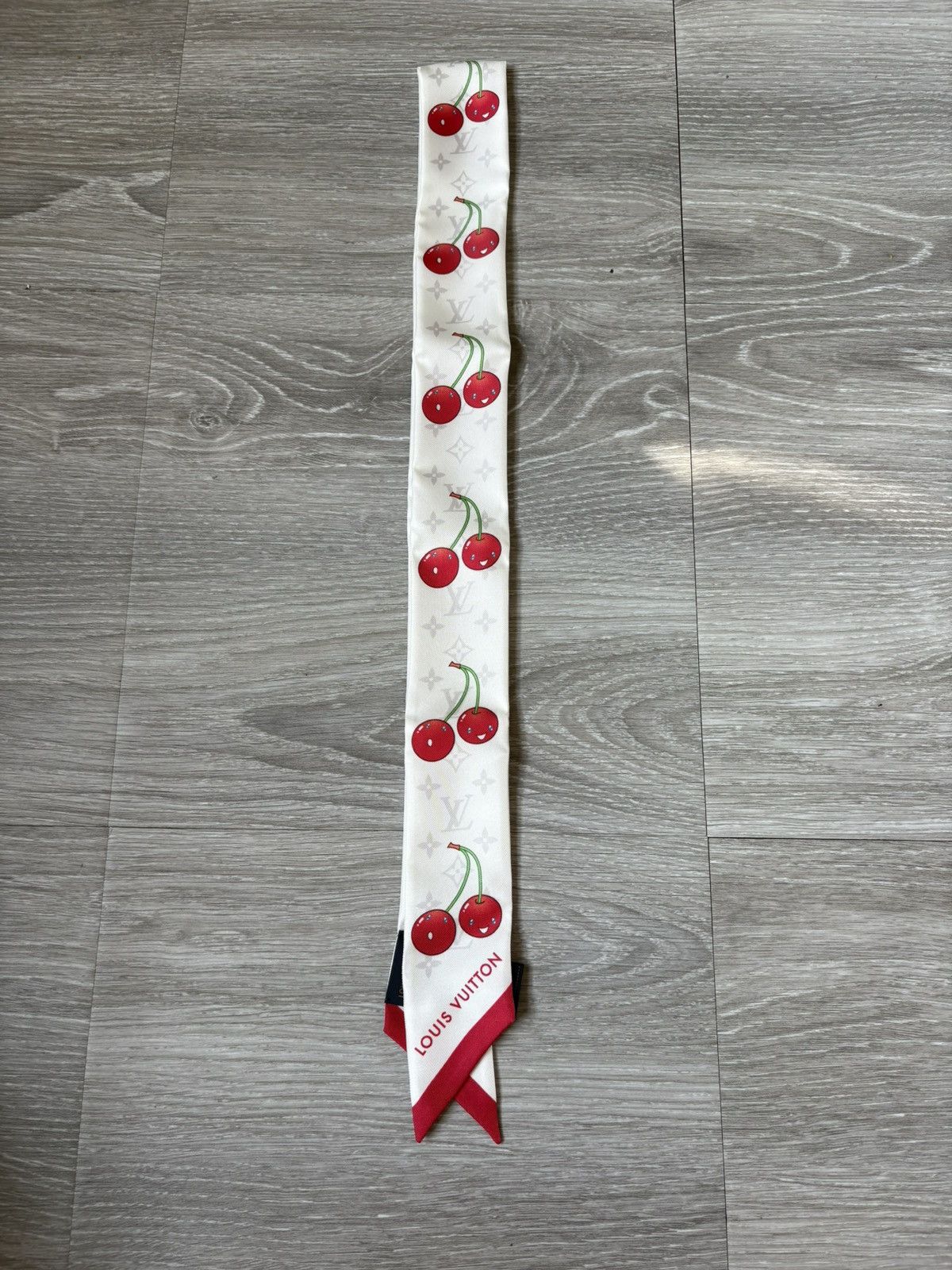 Louis Vuitton × Takashi Murakami Louis Vuitton Murakami Cherry White Bandeau Size ONE SIZE - 2 Thumbnail