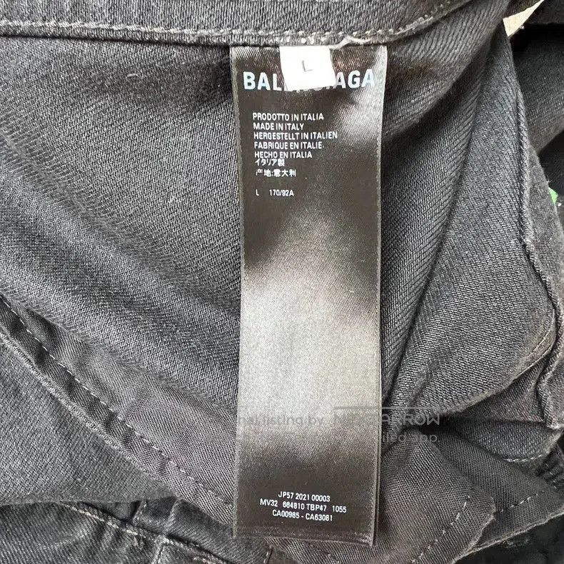 Balenciaga Balenciaga FW21 Embroidered Denim Jacket. Size US L / EU 52-54 / 3 - 6 Thumbnail