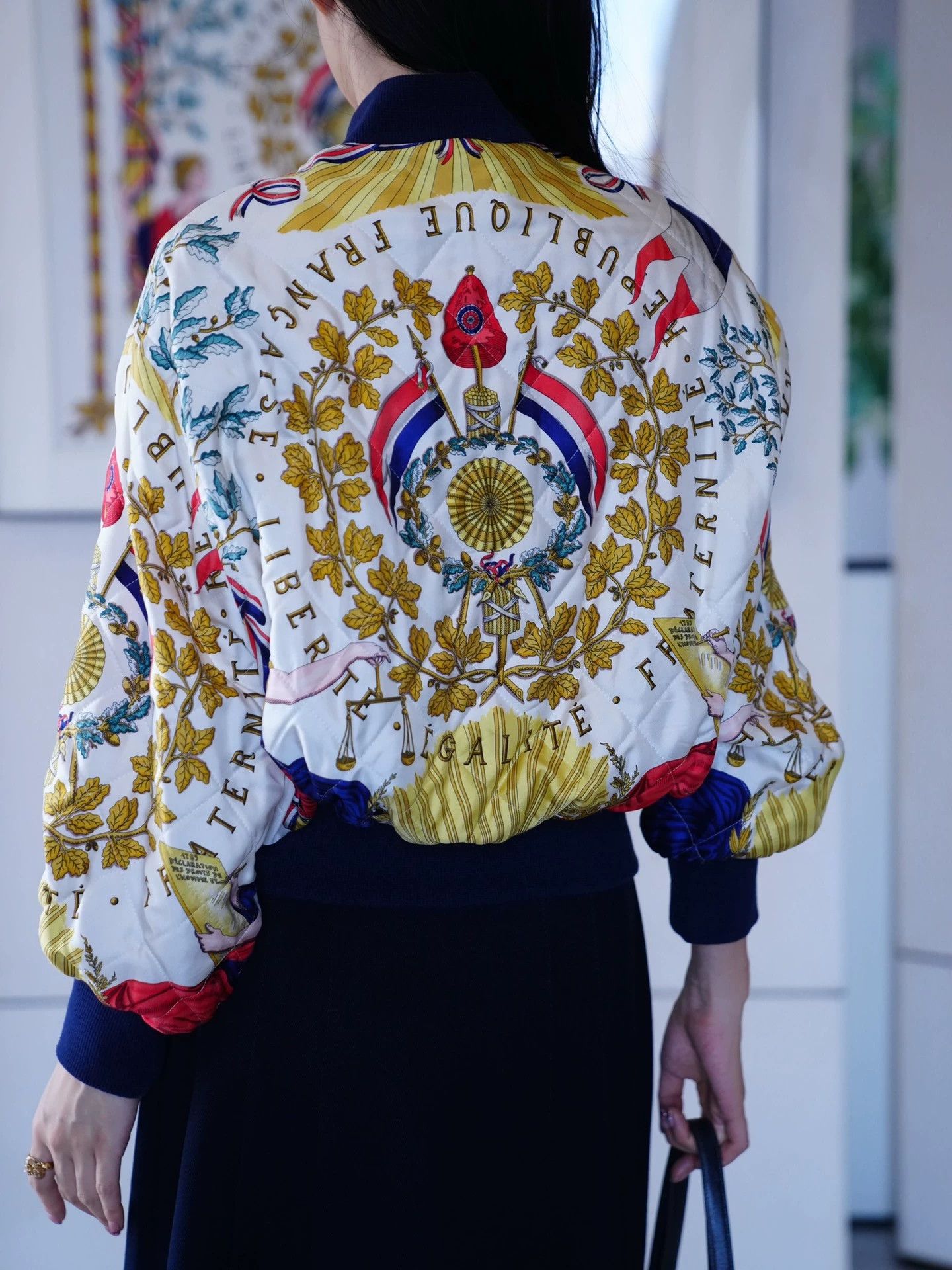 Hermes Hermes Vtg Silk Quilted French Revolution Jacket Size M / US 6-8 / IT 42-44 - 5 Thumbnail
