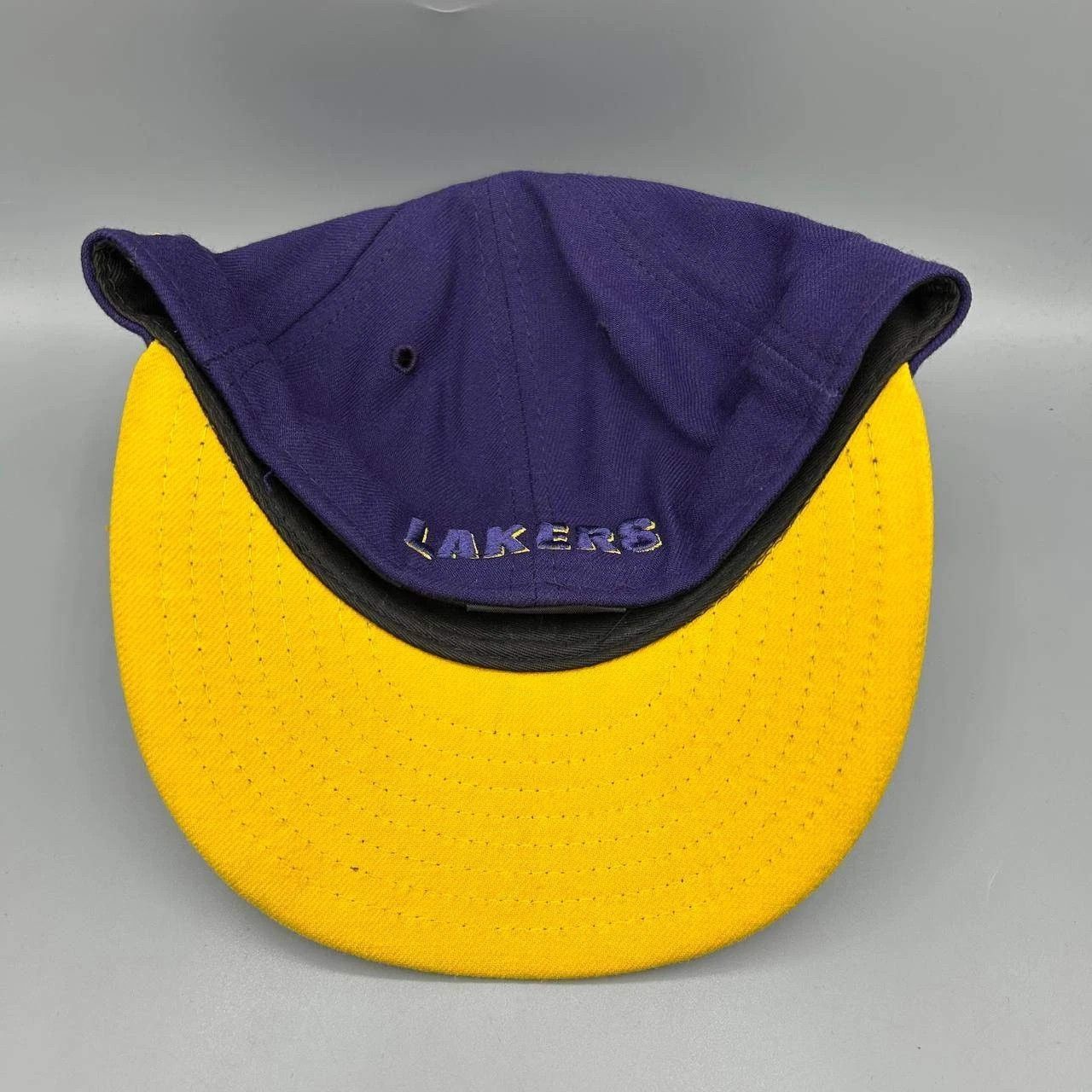 New Era Los Angeles LA Lakers Hat 7 Embroidered NBA Fitted Cap Wool Size ONE SIZE - 8 Thumbnail