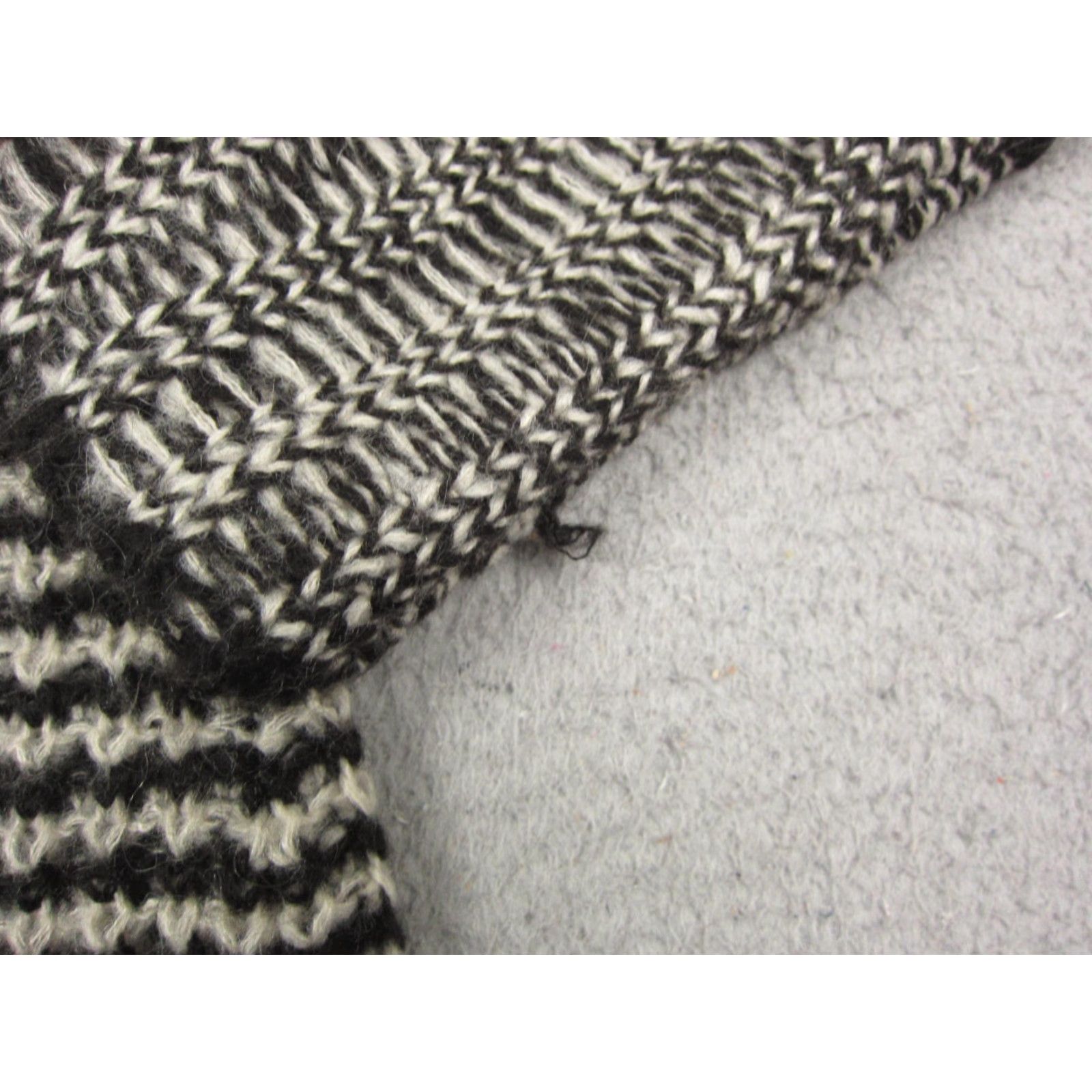 Vintage ii Sisters Sweater Pullover Womens M Black Striped Turtleneck Mohair Knit Knitwear 90s Vintage? Size M / US 6-8 / IT 42-44 - 6 Thumbnail