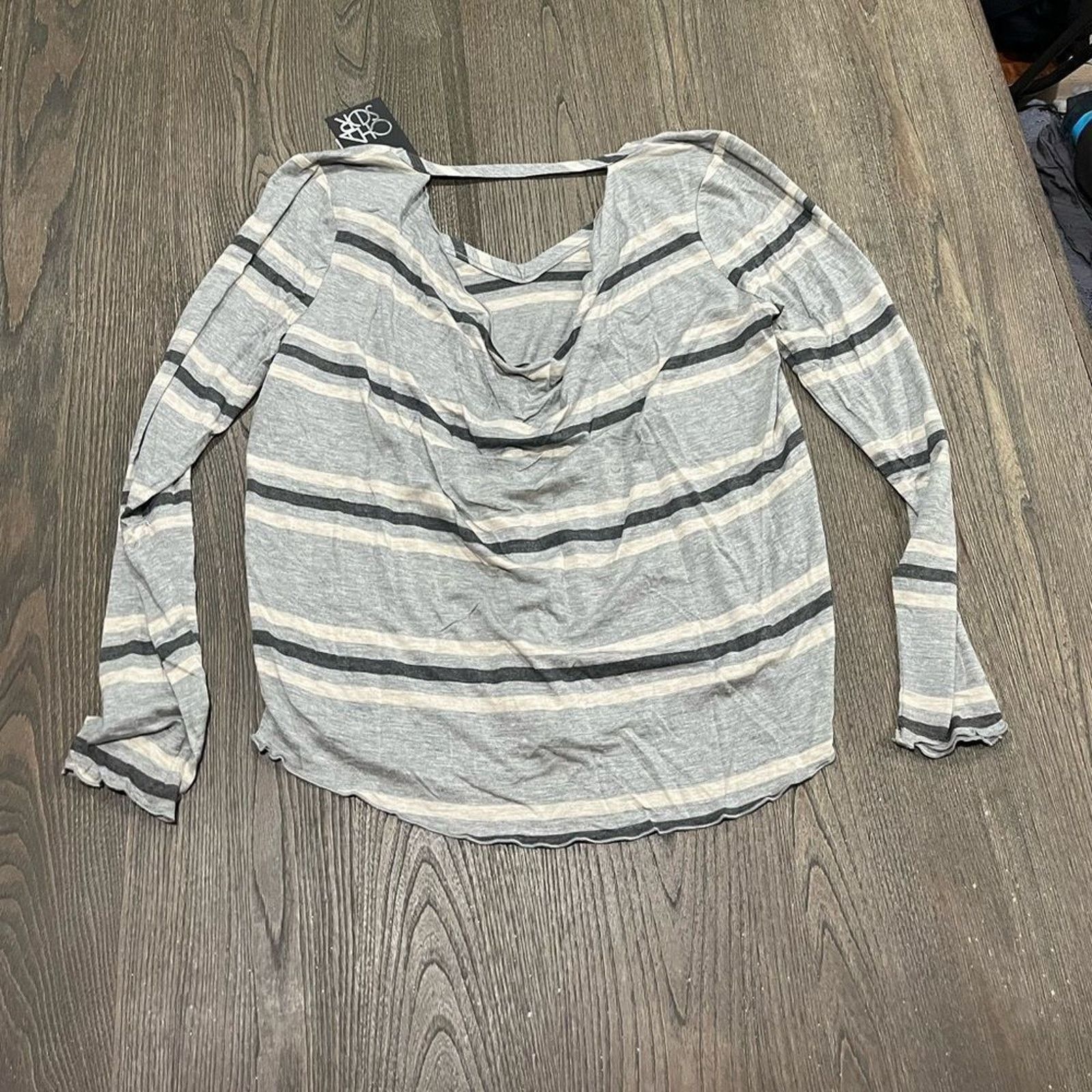 Vintage NWT Chaser Gray Striped Long Sleeve Scoop Neck T-Shirt Sz M Size M / US 6-8 / IT 42-44 - 5 Thumbnail
