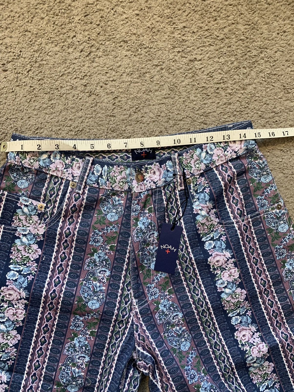 Noah NOAH 90’s STYLE DENIM STRIPED FLORAL SHORTS Size US 30 / EU 46 - 25 Thumbnail