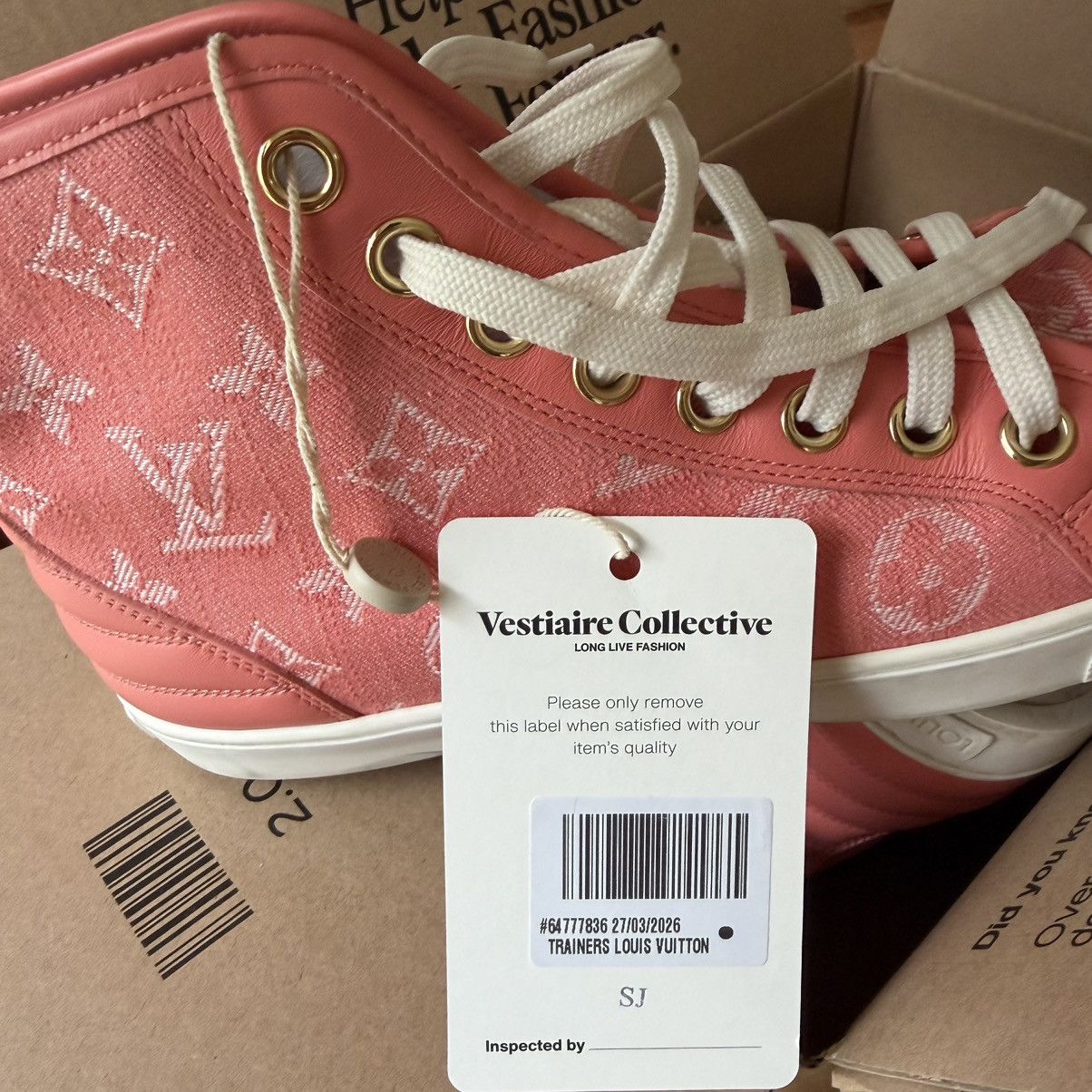 Louis Vuitton AUTHENTIC Louis Vuitton High Cut Monogram Denim Sneakers Size US 7 / IT 37 - 15 Thumbnail