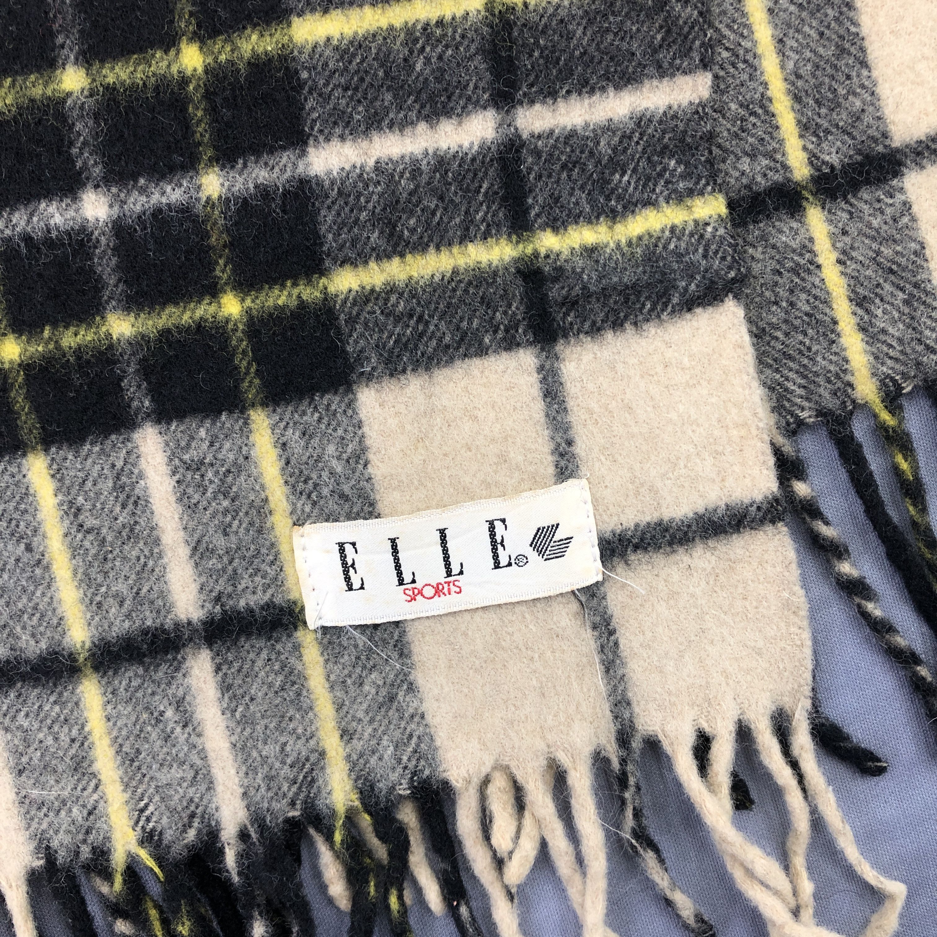 Vintage Vintage Elle Scarf Tartan Plaid Large Wool Cashmere Scarves Size ONE SIZE - 4 Thumbnail