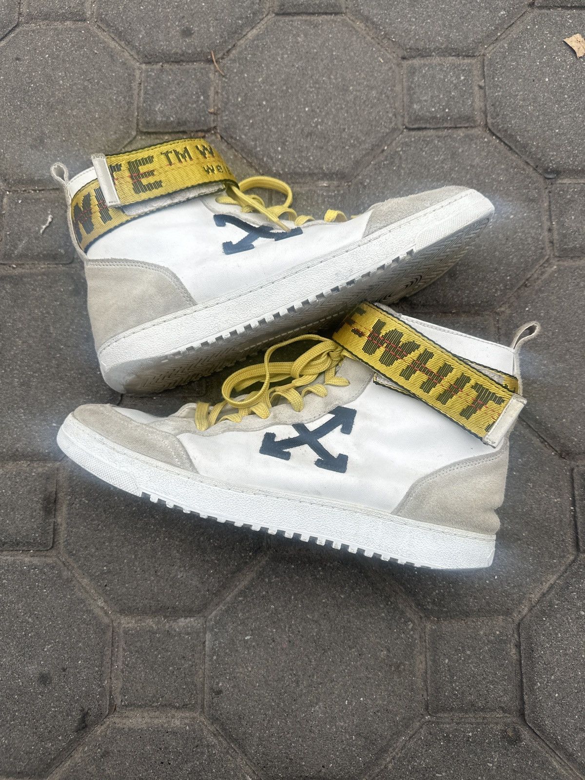 Off-White 2013 OFF-WHITE Leather Suede Hi Top Sneaker Size US 10.5 / EU 43-44 - 1 Thumbnail