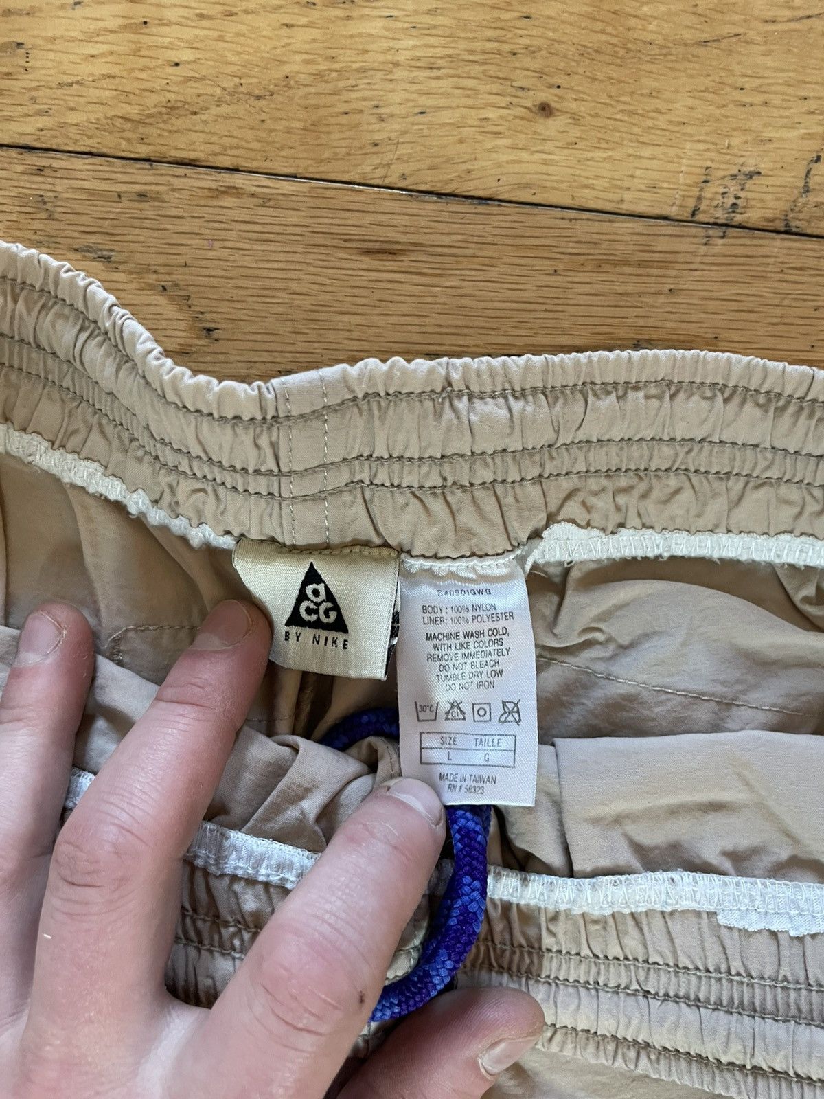 Nike ACG Vintage Nike ACG Shorts Size US 34 / EU 50 - 4 Thumbnail