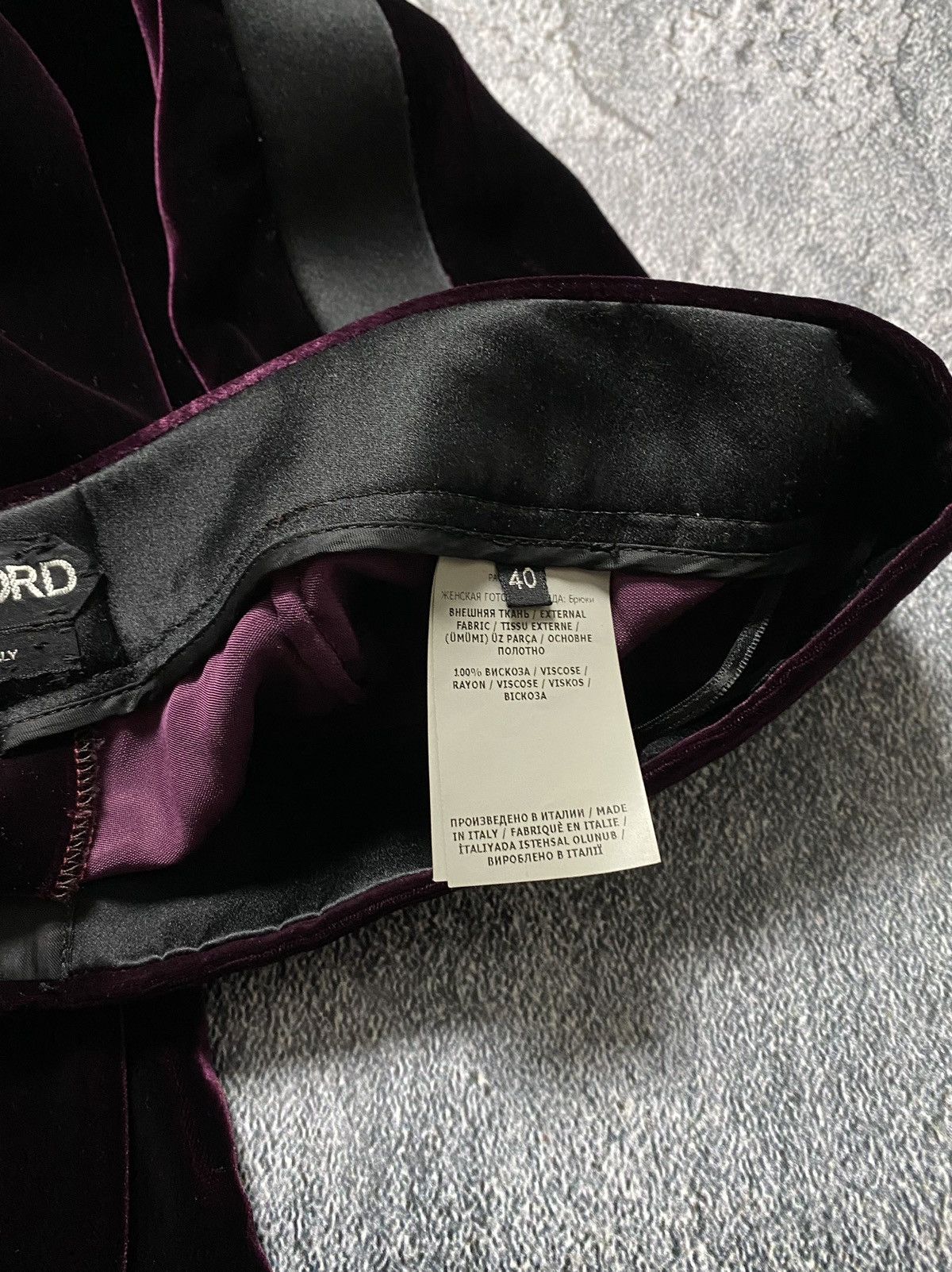 Tom Ford Tom Ford Midnight Purple Velvet black side stripes pants Size 27" / US 4 / IT 40 - 16 Thumbnail