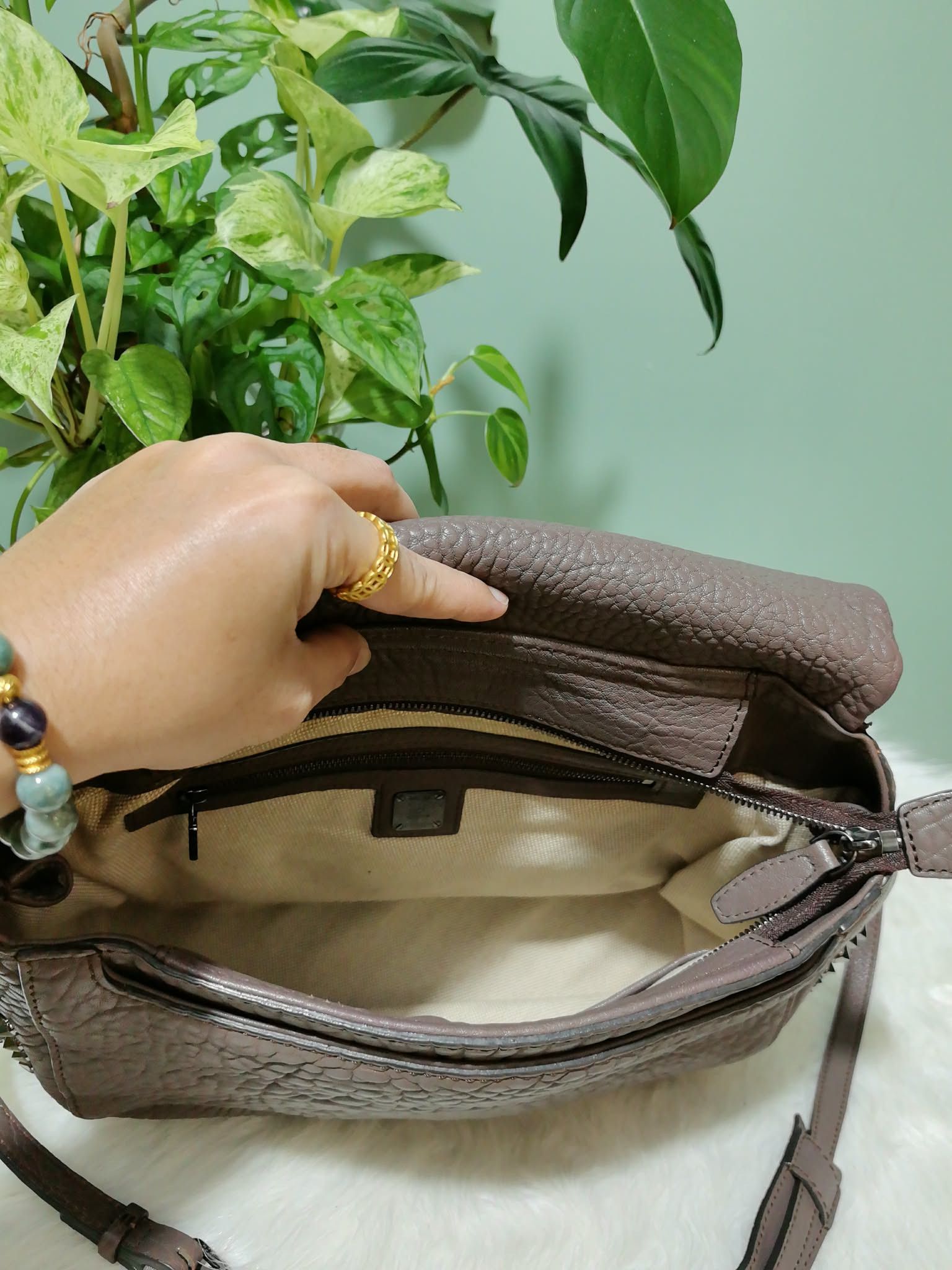 MCM MCM 2way leather flapbag taupe leather Size ONE SIZE - 5 Thumbnail
