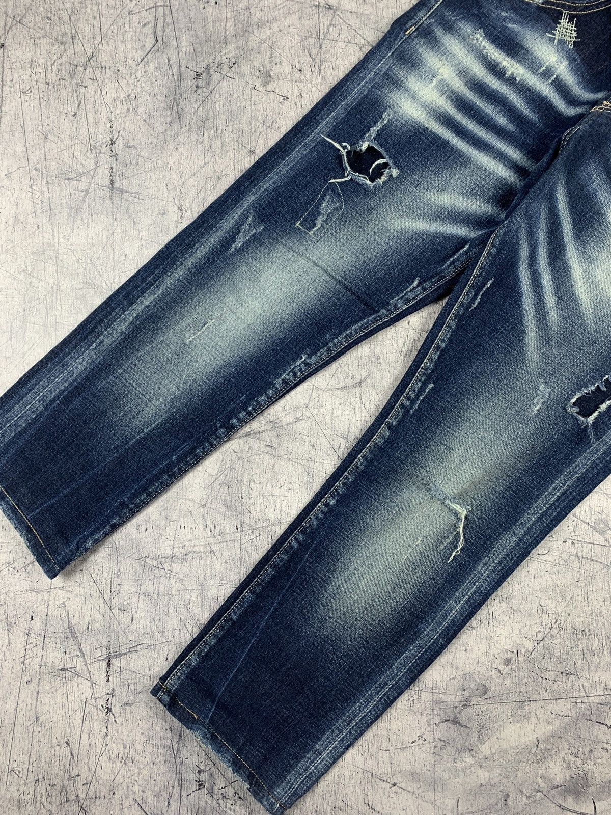 Dsquared2 Men’s Dsquared2 Distressed Skinny Luxury Jeans Size 48 Blue Size US 29 - 3 Thumbnail