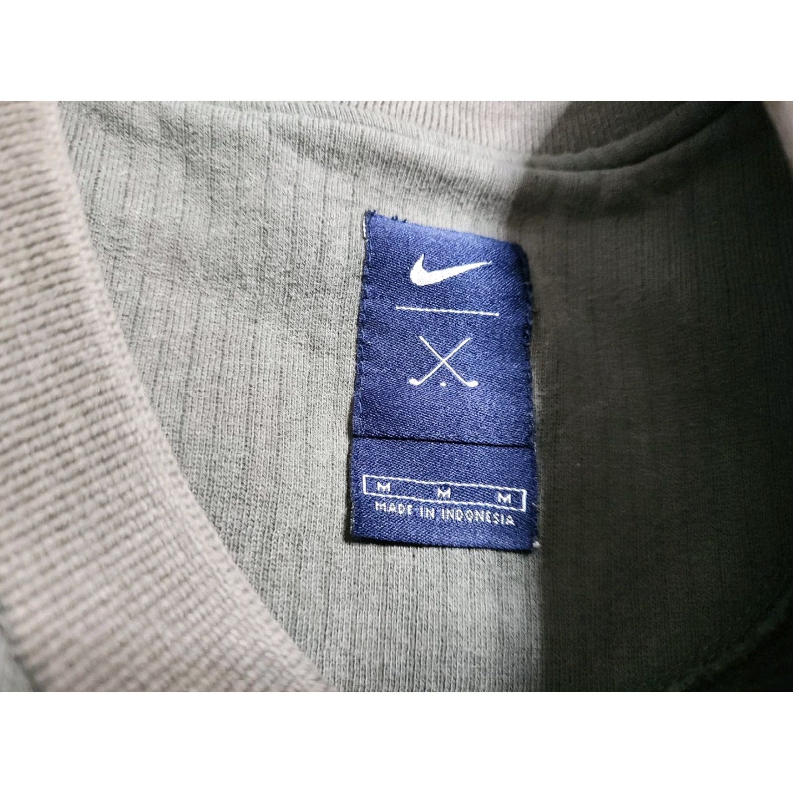 Nike VINTAGE Nike Golf Ribbed Sweater Vest Diamondhead Course Mens M Green V-Neck Swear? Size US M / EU 48-50 / 2 - 6 Thumbnail