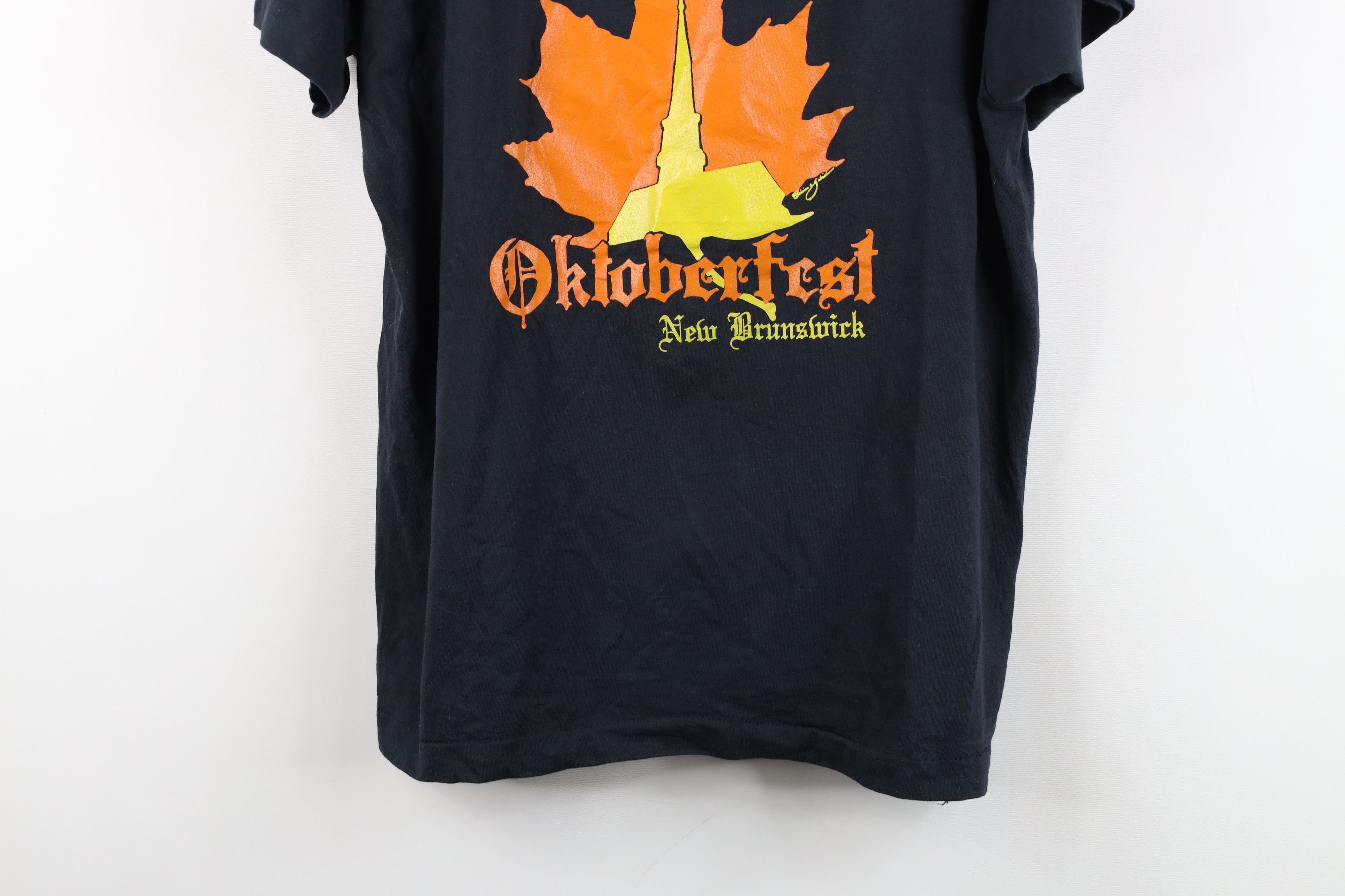 Vintage Vintage 80s Oktoberfest New Brunswick T-Shirt Black USA Size L / US 10 / IT 46 - 3 Thumbnail