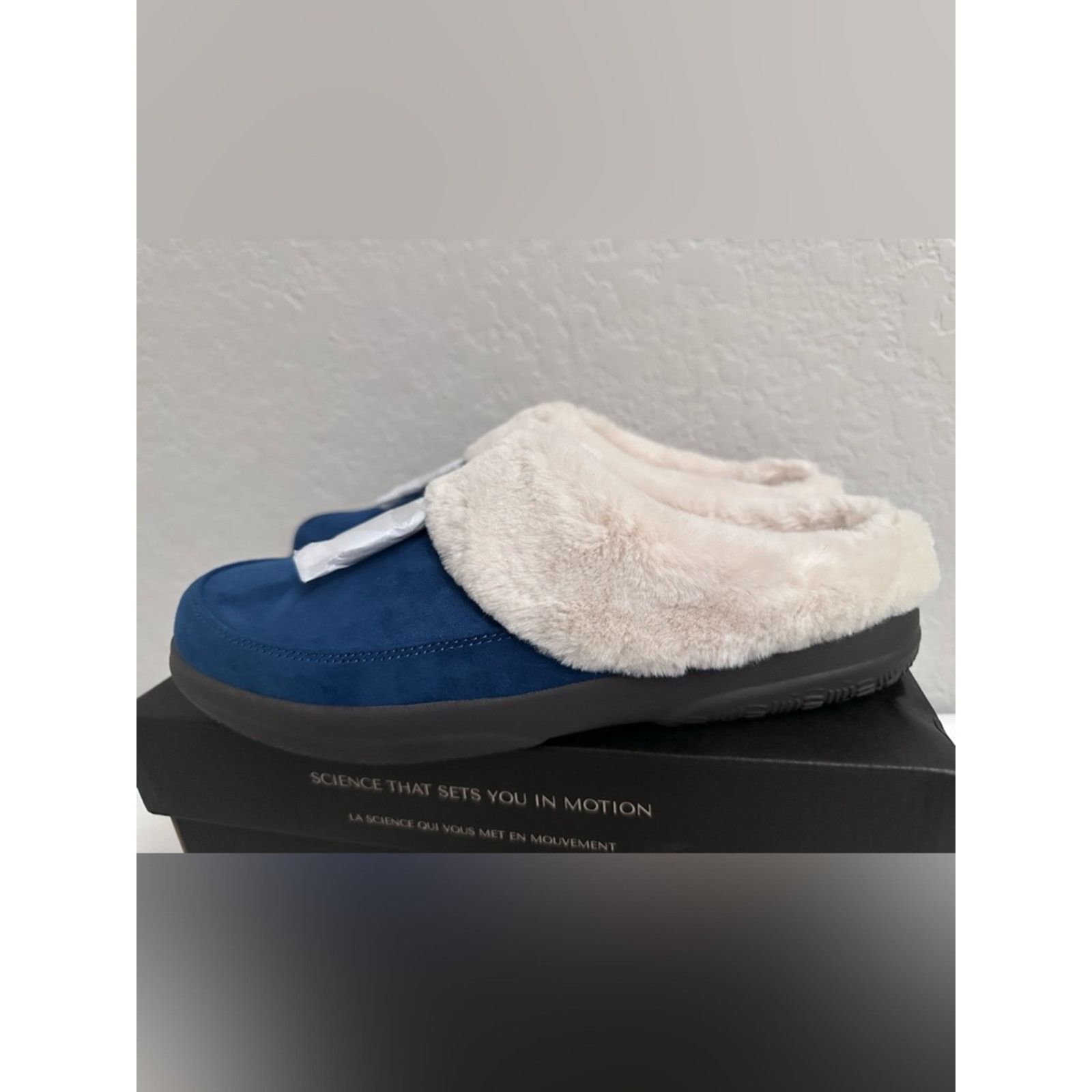 Vionic Vionic Perrin Slip-On Cozy Slipper Womens 8.5M Dark Blue Size US 8.5 / IT 38.5 - 3 Thumbnail