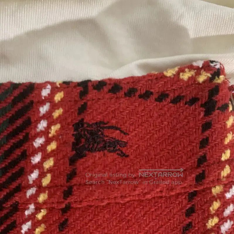 Burberry Burberry Red Wool Blend Skirt for Women. Size 28" / US 6 / IT 42 - 2 Thumbnail