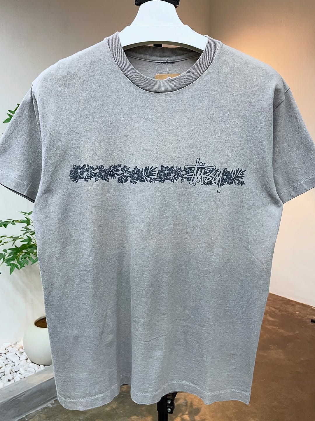 Other VINTAGE 90's STUSSY HAWAIIAN FLORAL TEE Size US M / EU 48-50 / 2 - 2 Thumbnail
