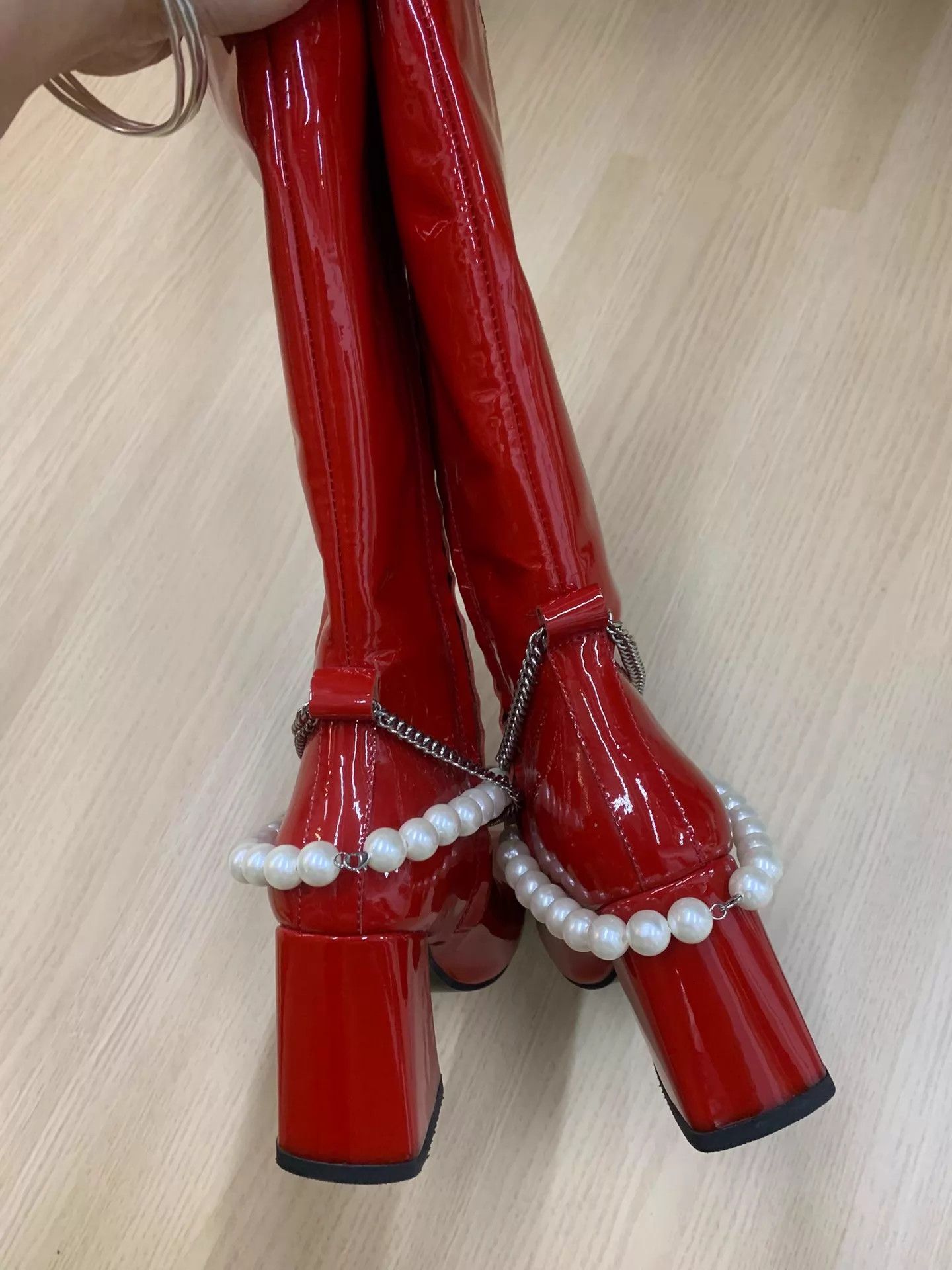Other Nina Zarqua Red Pearl Chain Square Toe Riding Boot 37 Unworn Size US 6.5 / IT 36.5 - 4 Thumbnail