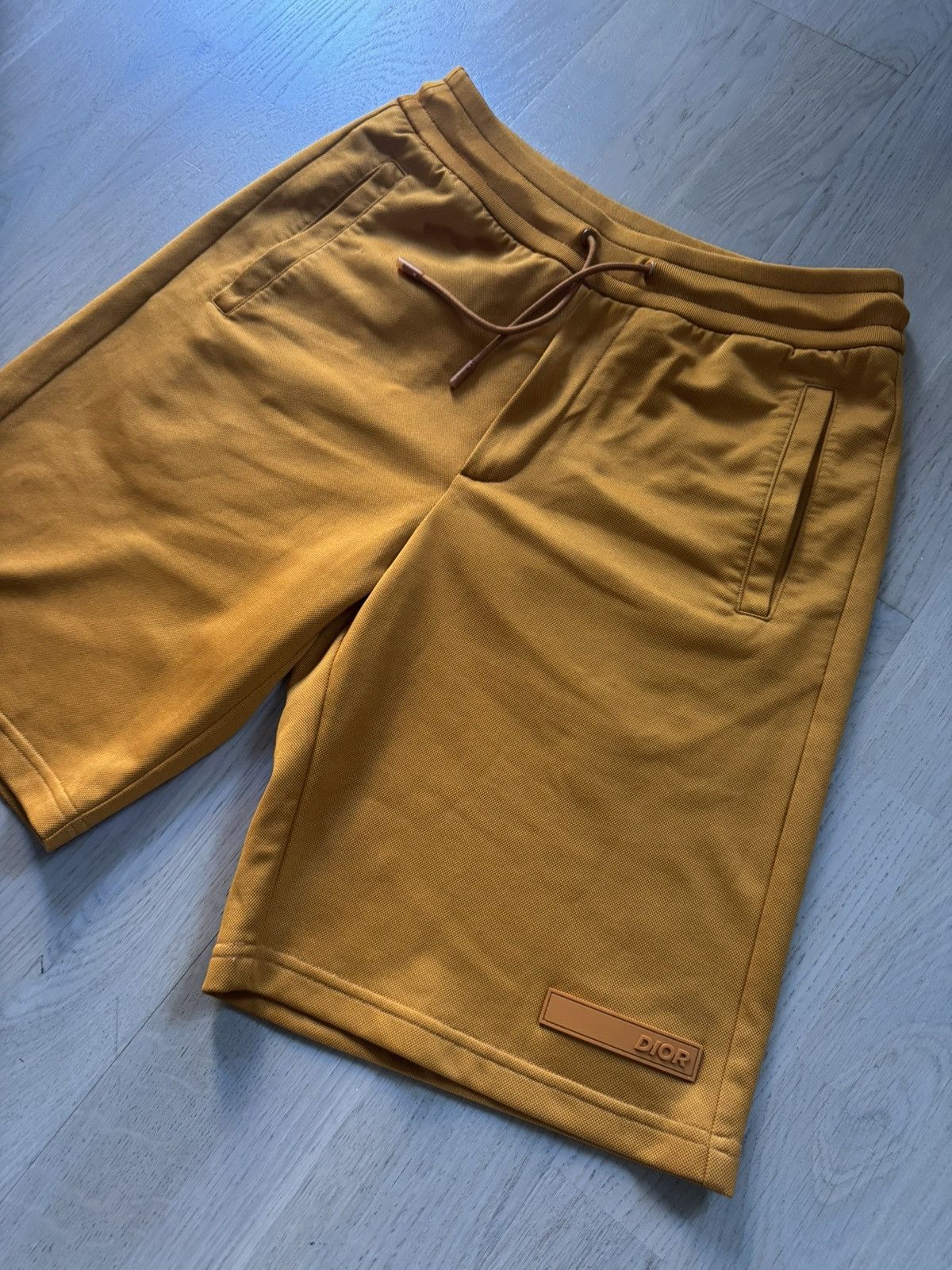 Dior DIOR shorts STUDY real measurements in photos shown by tape Size US 30 / EU 46 - 4 Thumbnail