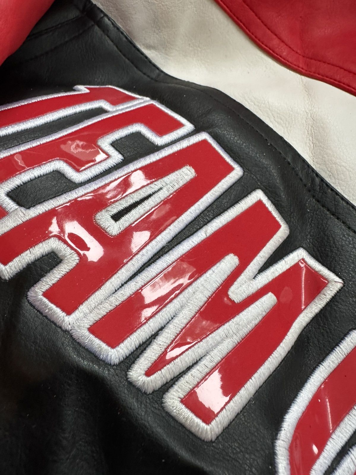 Nike Nike Air Team Canada Hockey Vintage Bomber Size US L / EU 52-54 / 3 - 13 Thumbnail