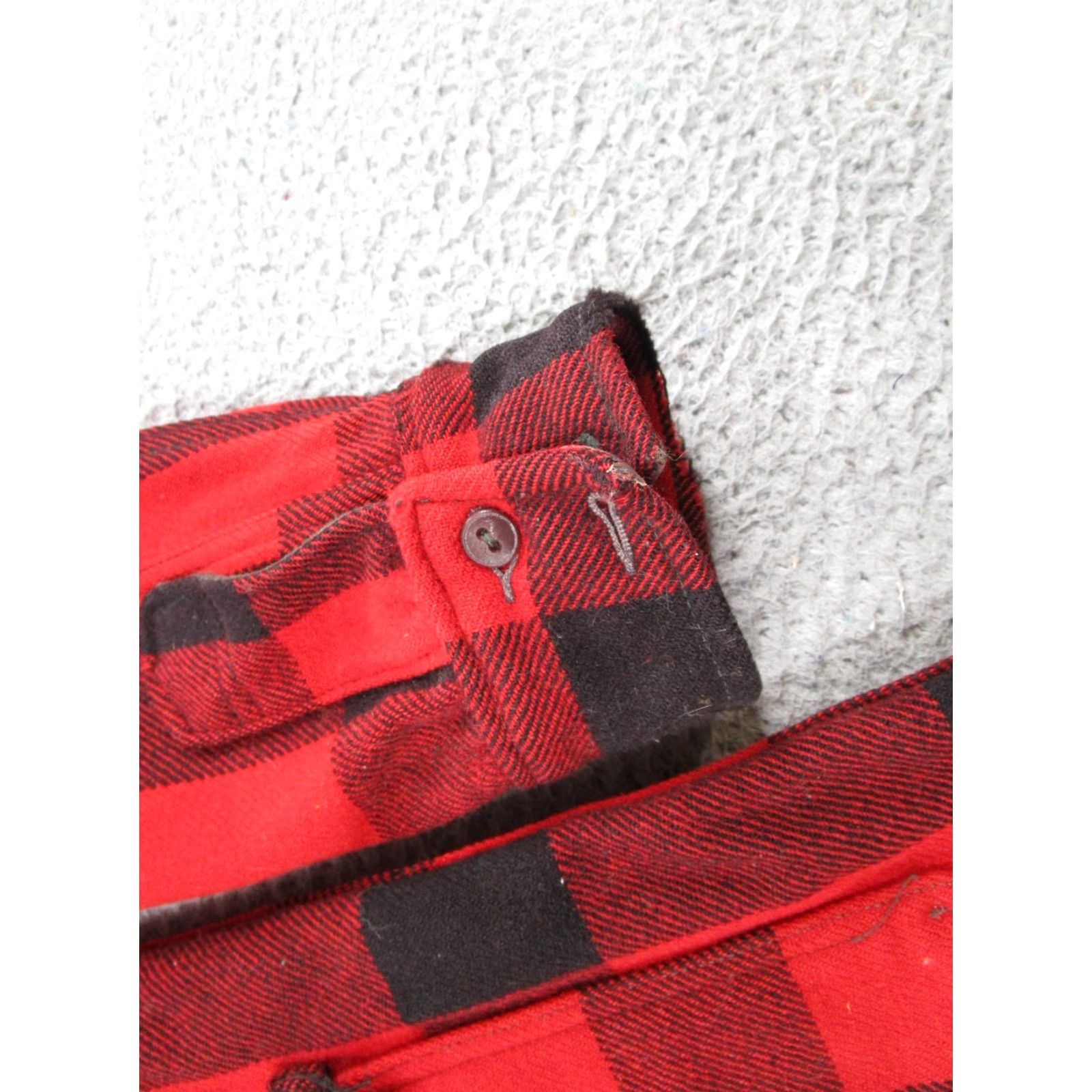 Vintage VINTAGE Woolrich Jacket Overcoat 44 Red Plaid Wool 100% Wool Buffalo Mackinaw Hunting USA Mens Size US S / EU 44-46 / 1 - 6 Thumbnail