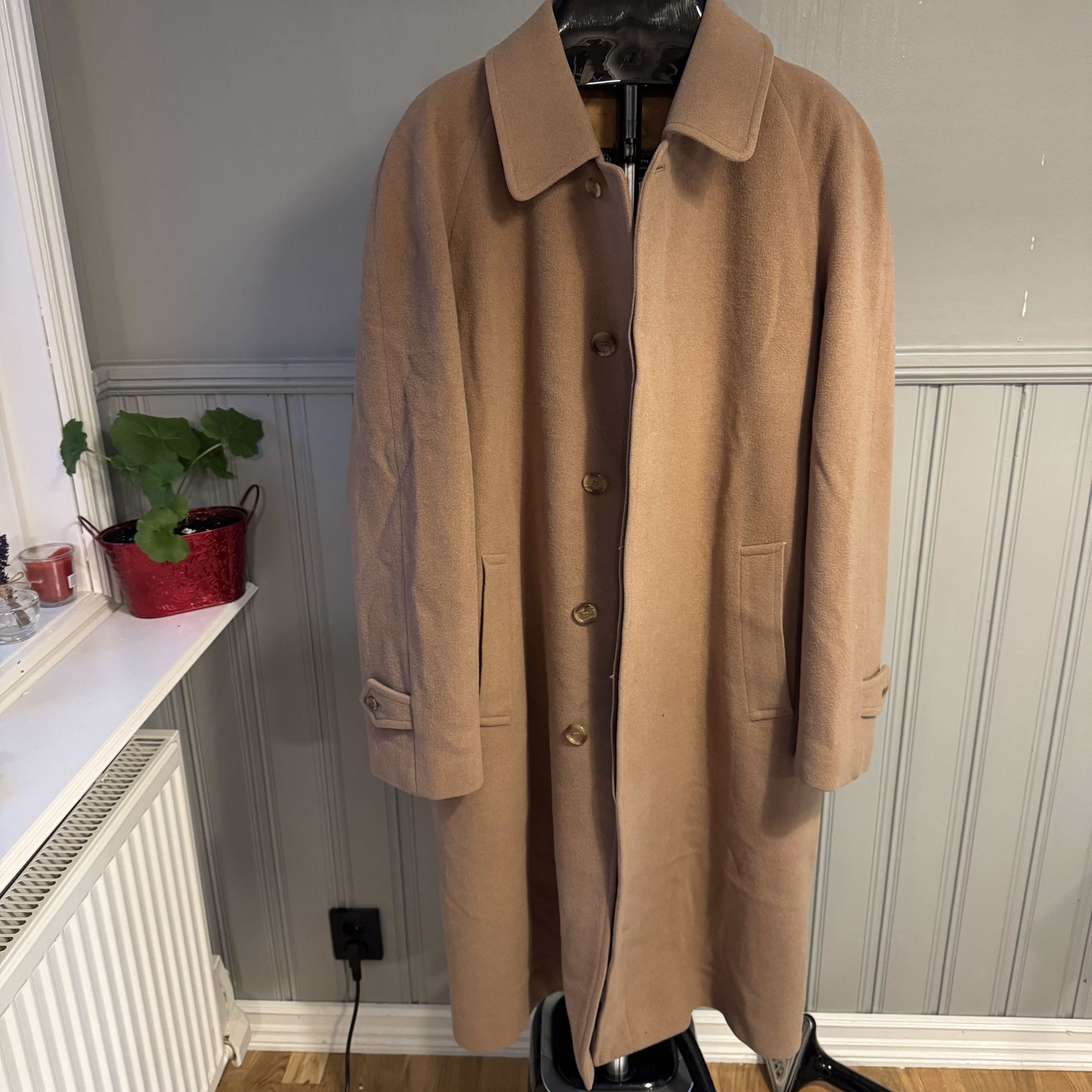 Burberry Burberry Coat Size L / US 10 / IT 46 - 1 Thumbnail