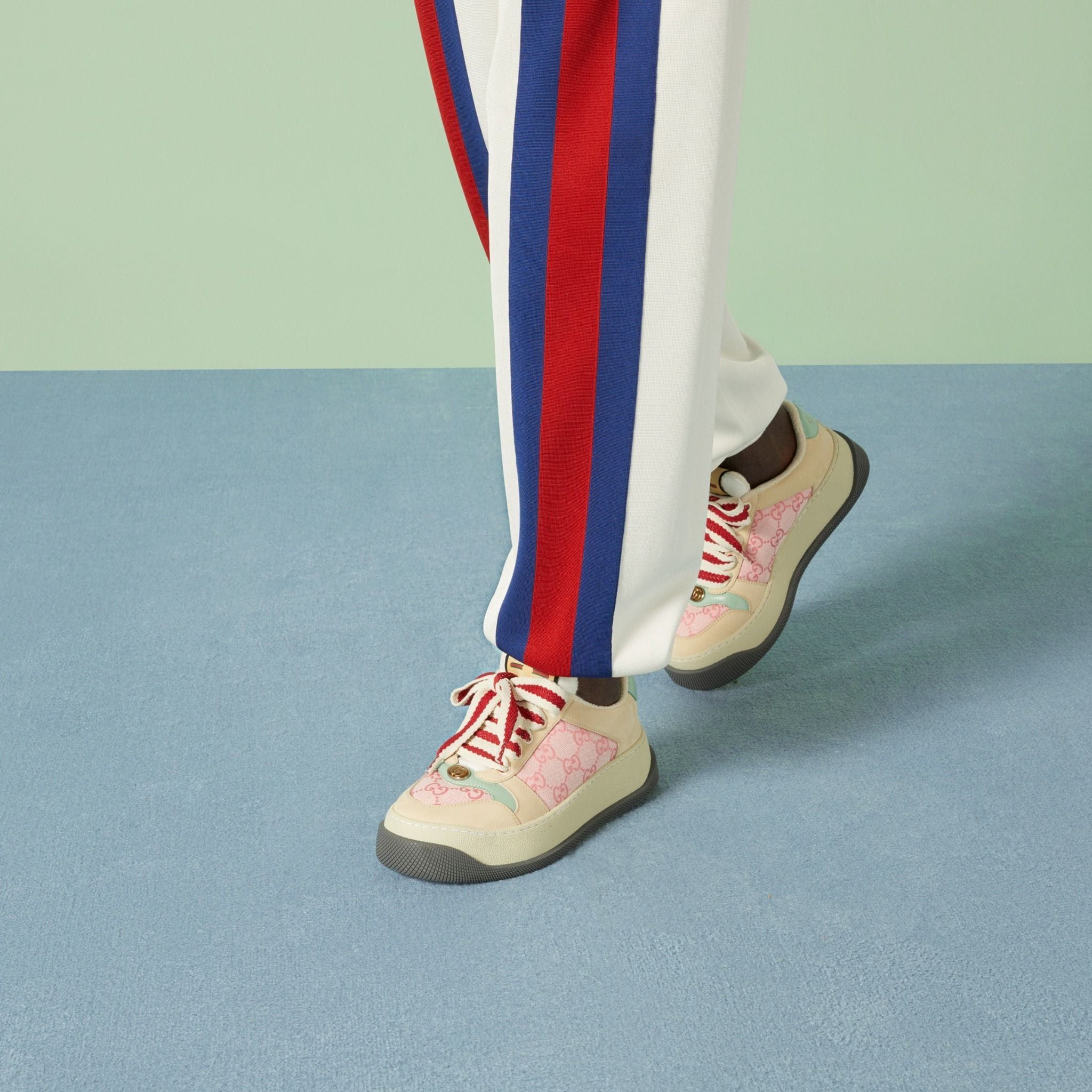 Gucci oc11z526 Women's Screener Low-Top Sneakers in Multicolor Size US 10.5 / IT 40.5 - 2 Thumbnail