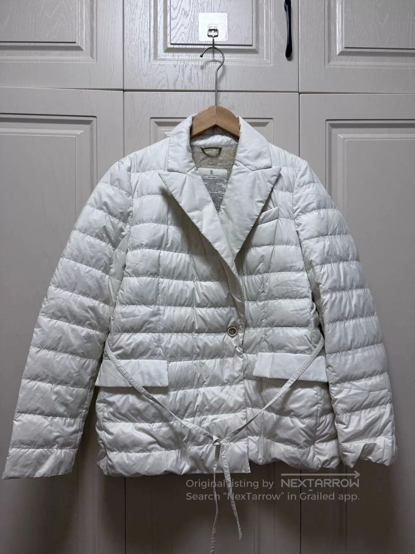 Brunello Cucinelli Brunello Cucinelli Beige Belted Collar Down Jacket. Size L / US 10 / IT 46 - 1 Thumbnail