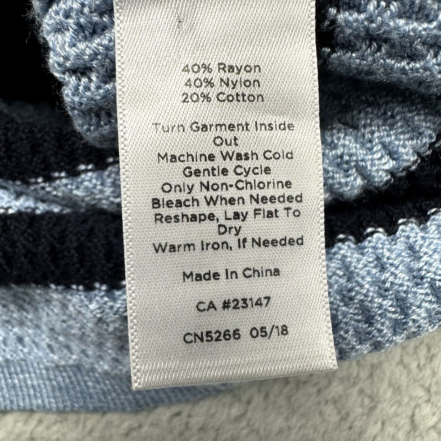 Talbots Talbots Womens Medium L/S Side Button Striped Sweater Navy & Light Blue Size M / US 6-8 / IT 42-44 - 5 Thumbnail