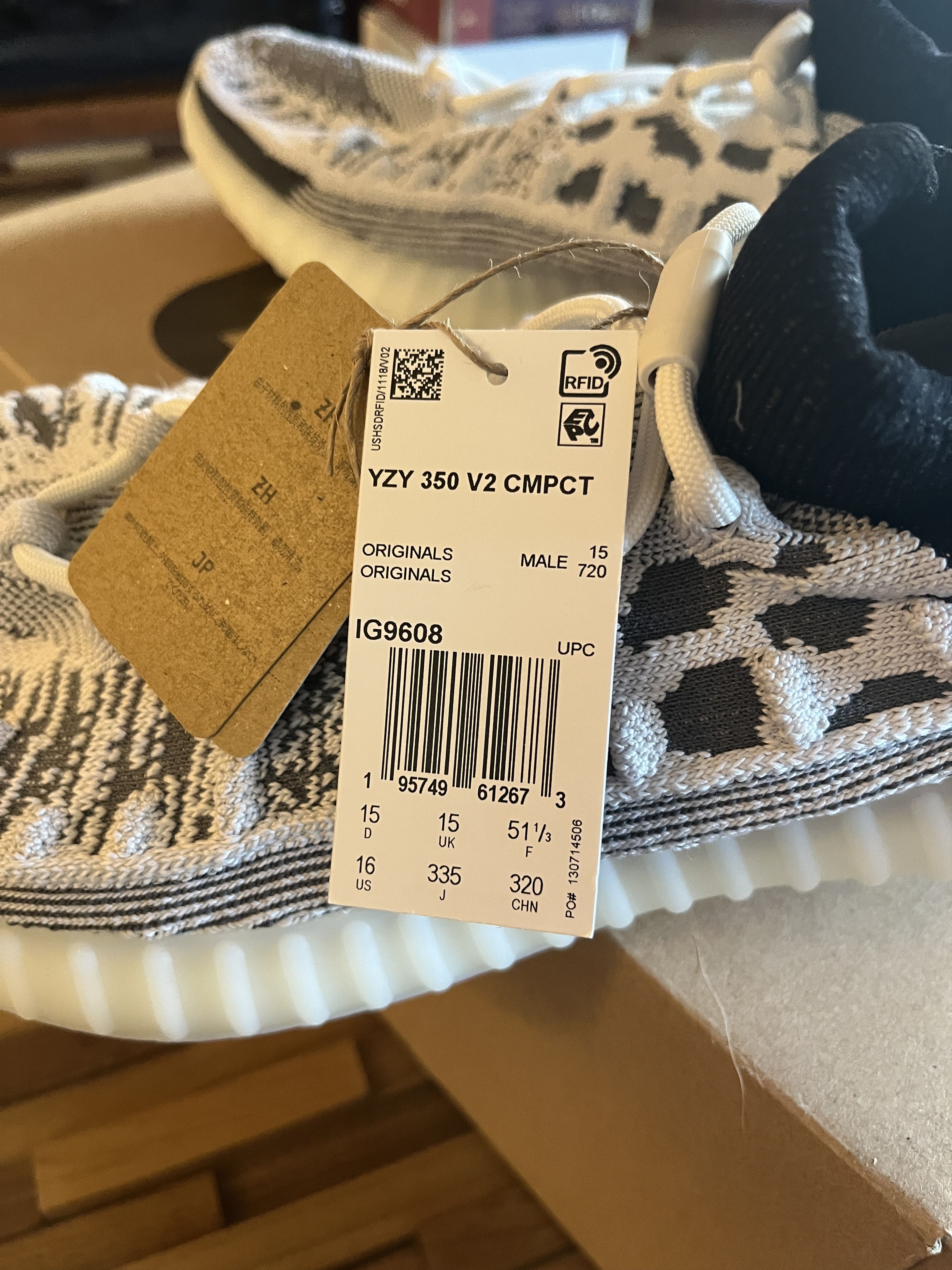 Adidas × Kanye West Yeezy 350 V2 Cmpct (size 16 / Deadstock) Size US 15 / EU 48 - 4 Thumbnail