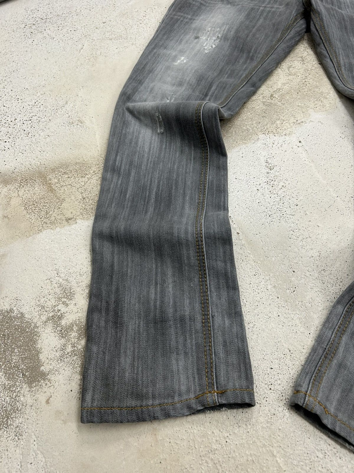 20471120 × Hysteric Glamour × Japanese Brand Industrial Revolution Grey Washed Distressed Studded Button Size US 32 / EU 48 - 5 Thumbnail