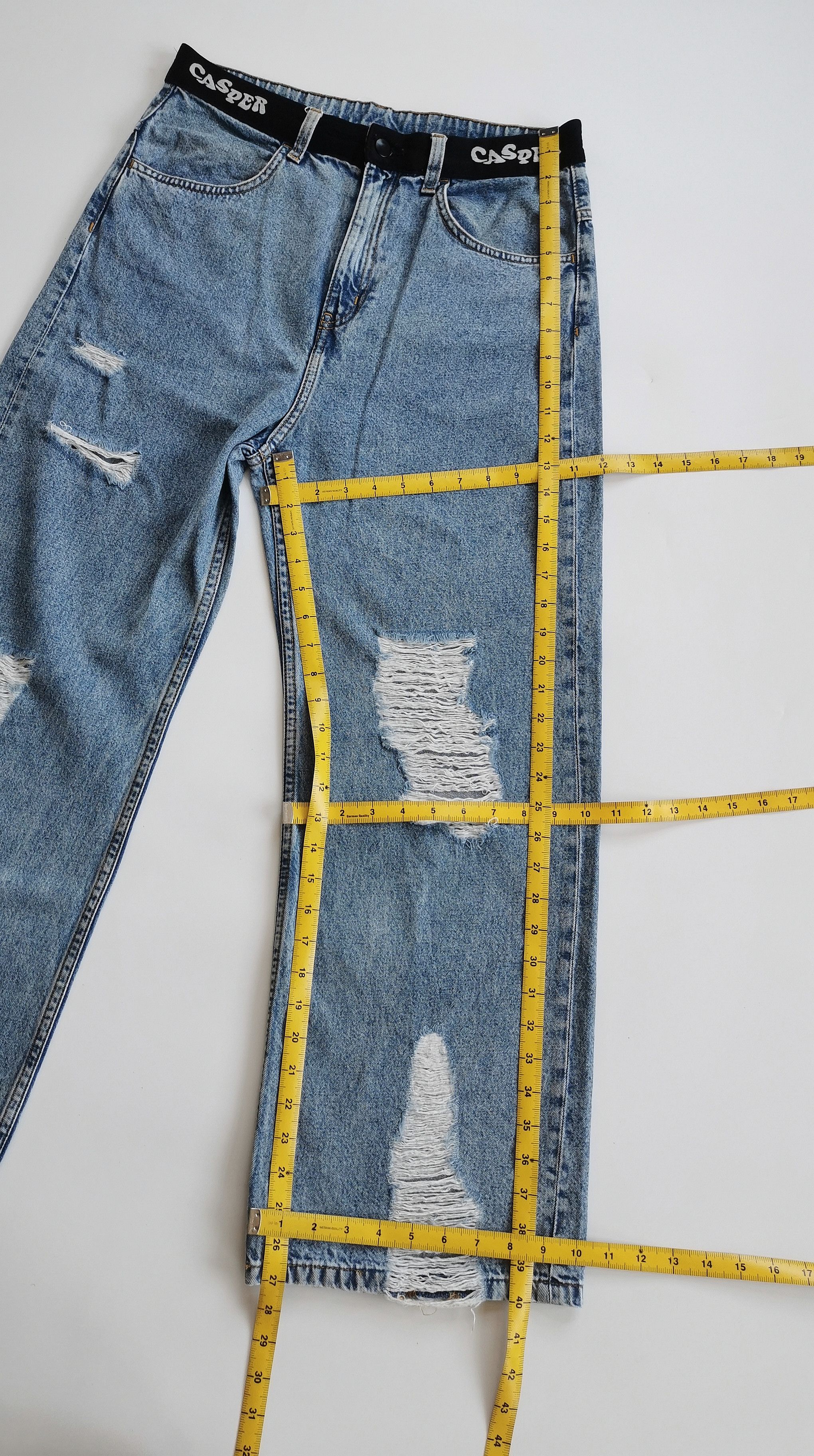 H&M H&M x Casper The Friendly Ghost Baggy Jeans Size US 31 - 6 Thumbnail